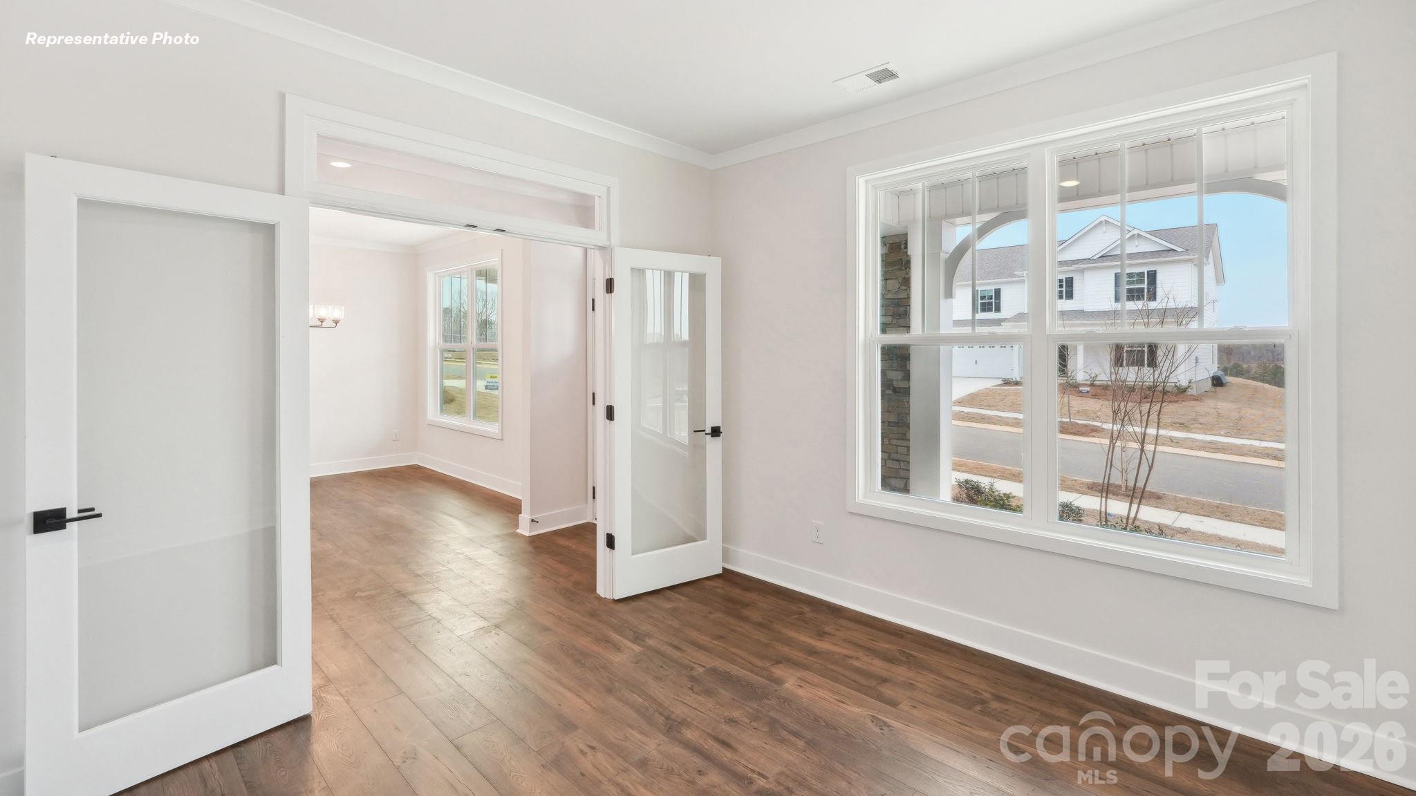 Single Family Residence at 7034 Wishing Well Way, York, photo 4 of 38