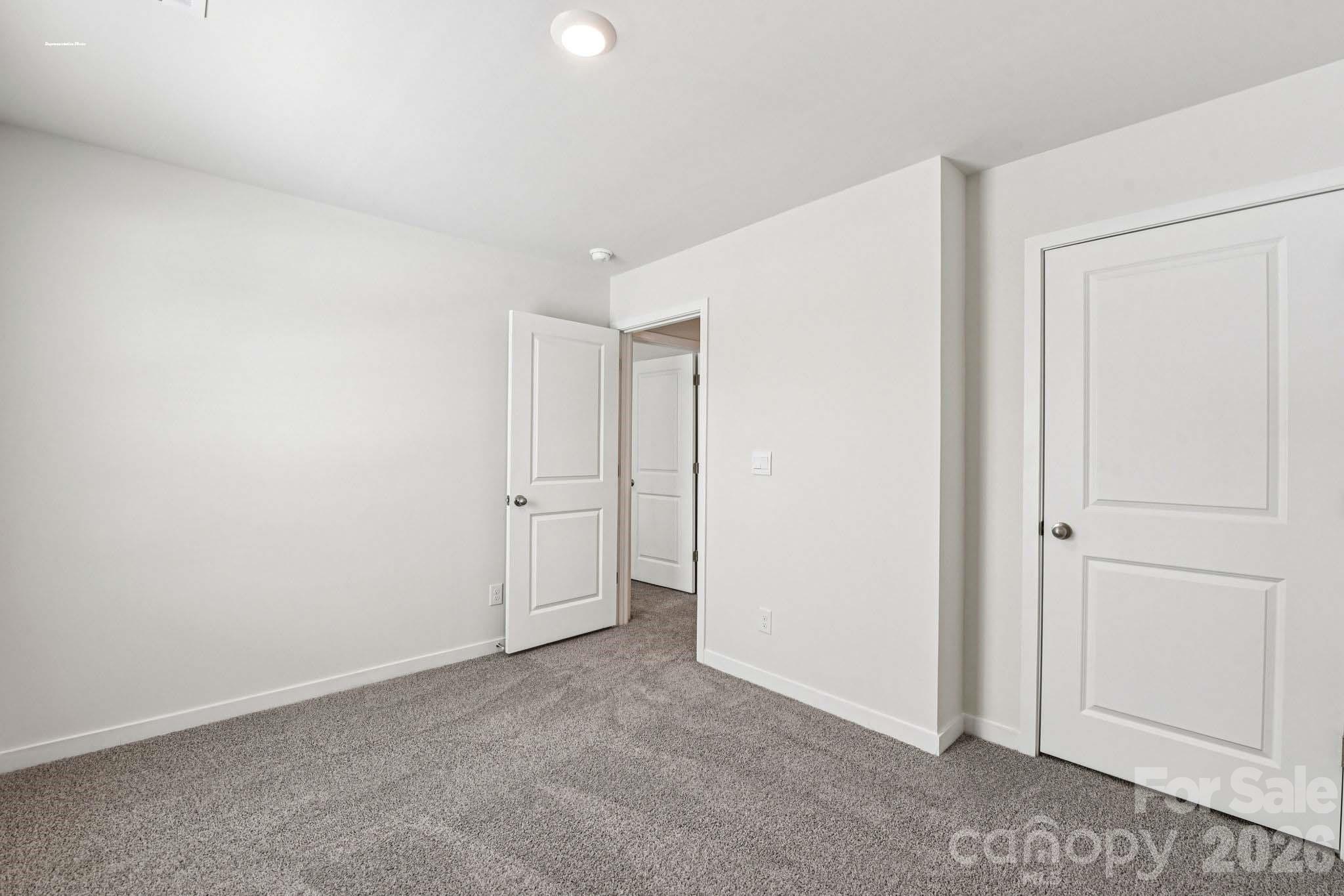 Single Family Residence at 472 Dazzle Loop, Newton, photo 16 of 24