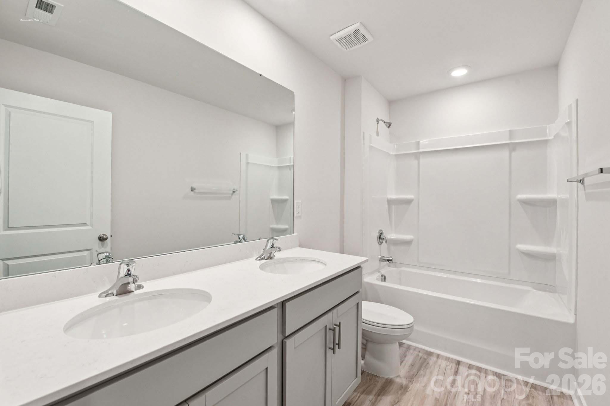 Single Family Residence at 472 Dazzle Loop, Newton, photo 17 of 24