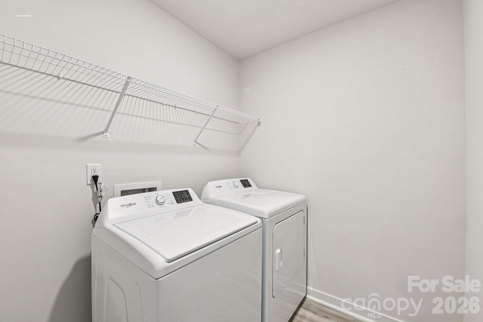 Single Family Residence at 472 Dazzle Loop, Newton, photo 20 of 24