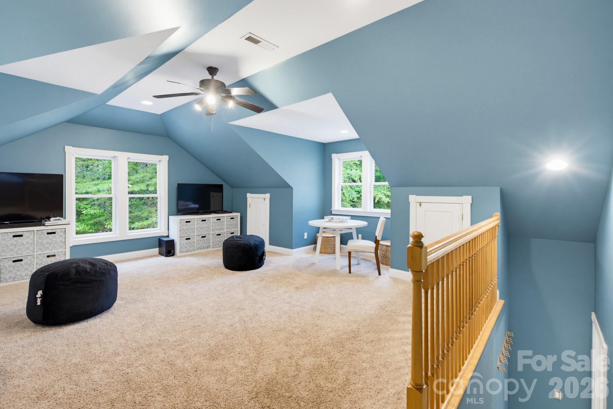 Single Family Residence at 149 Vista Bluff Lane, Mooresville, photo 38 of 48