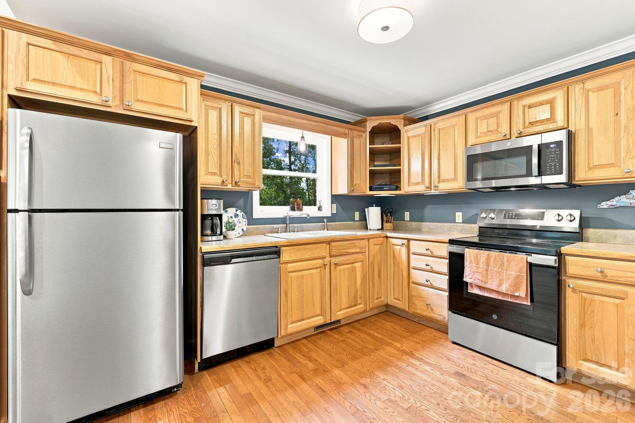 Single Family Residence at 291 Merrills Chase Road, Asheville, photo 11 of 42