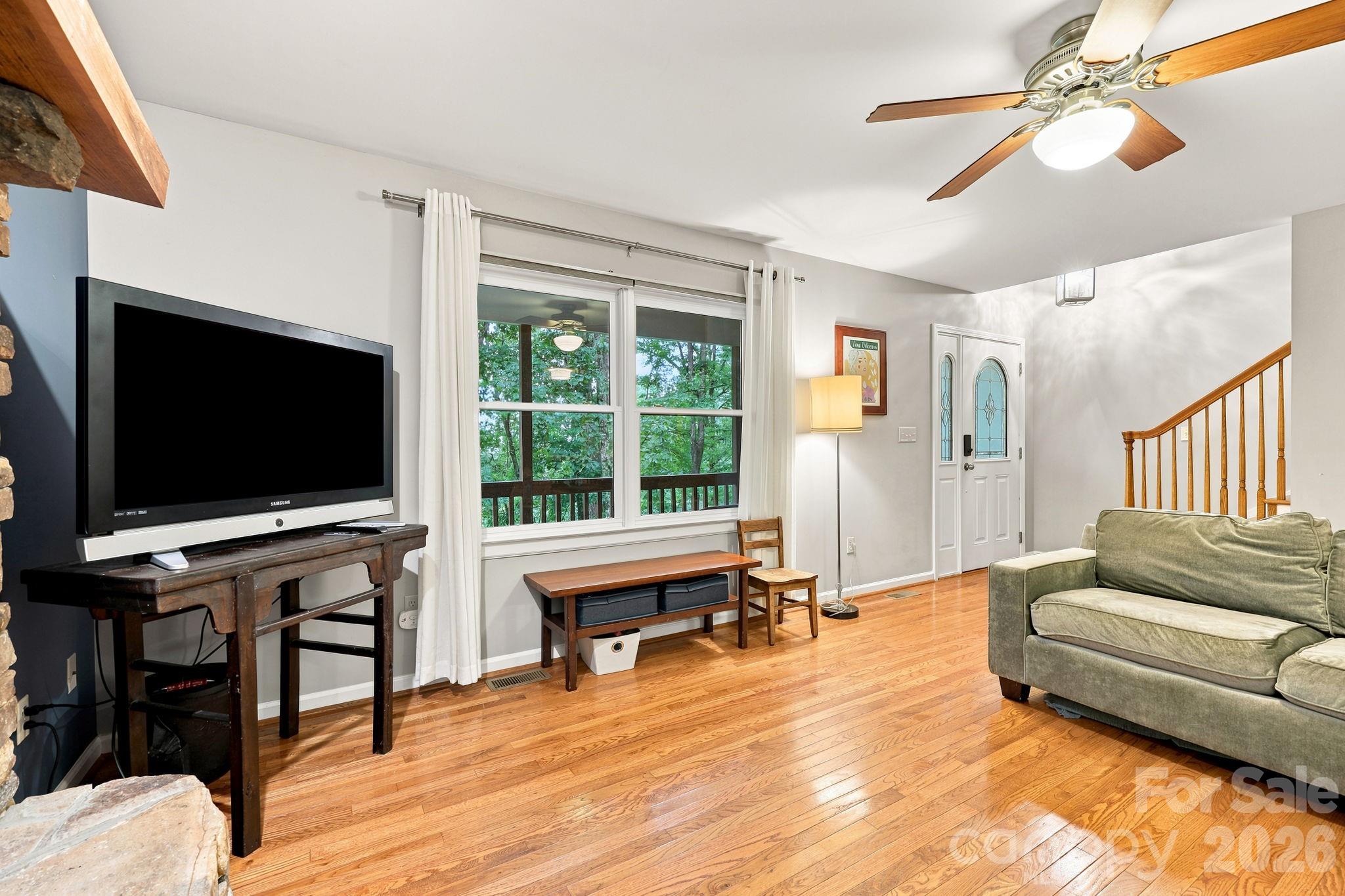 Single Family Residence at 291 Merrills Chase Road, Asheville, photo 14 of 42