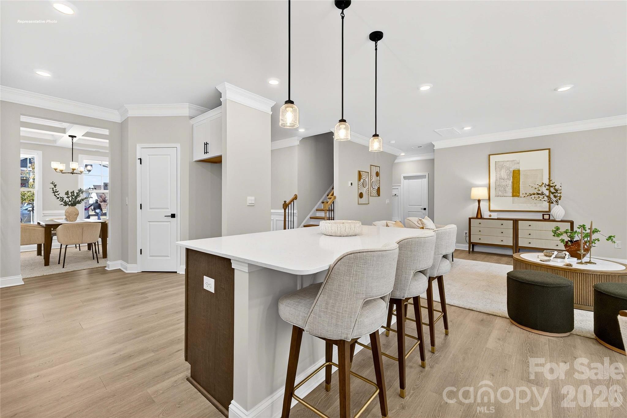 Single Family Residence at 6406 Cherrybark Oak Lane, Huntersville, photo 9 of 33