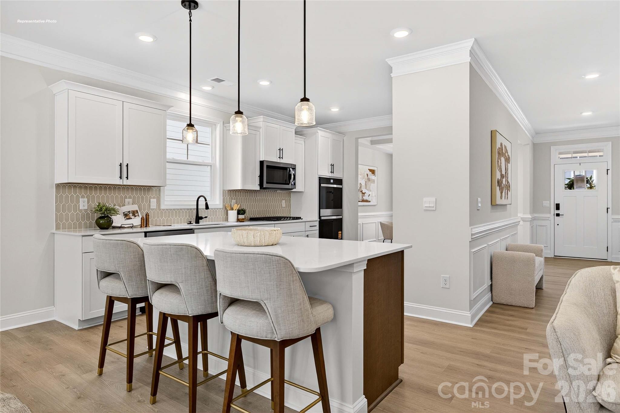 Single Family Residence at 6406 Cherrybark Oak Lane, Huntersville, photo 10 of 33