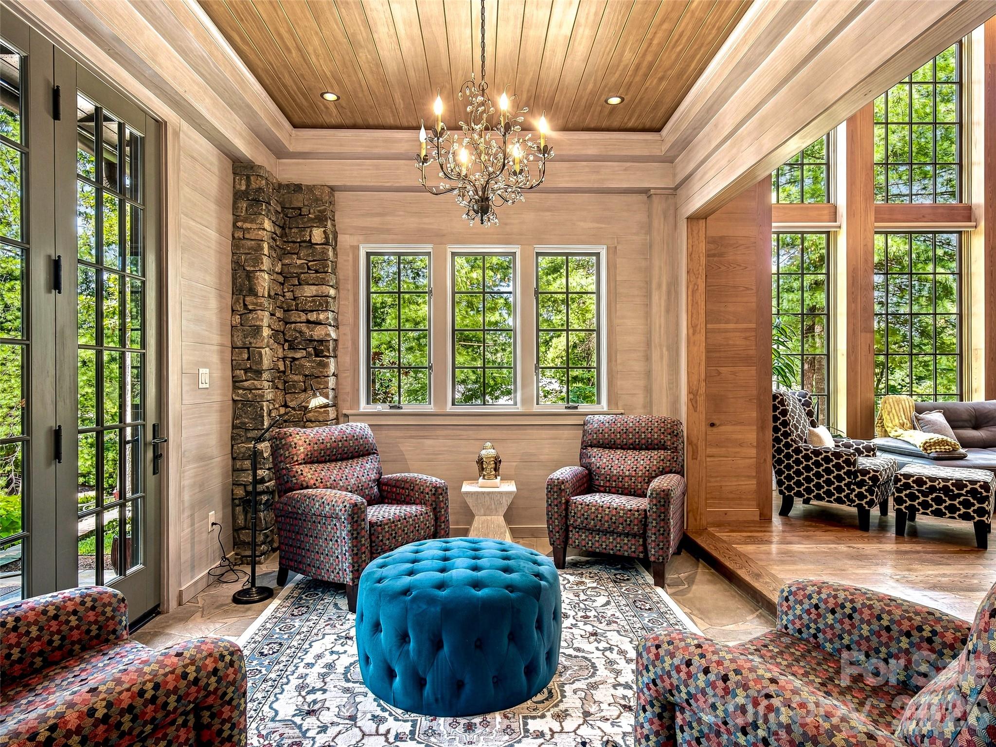 Single Family Residence at 85 Chauncey Circle, Asheville, photo 12 of 47