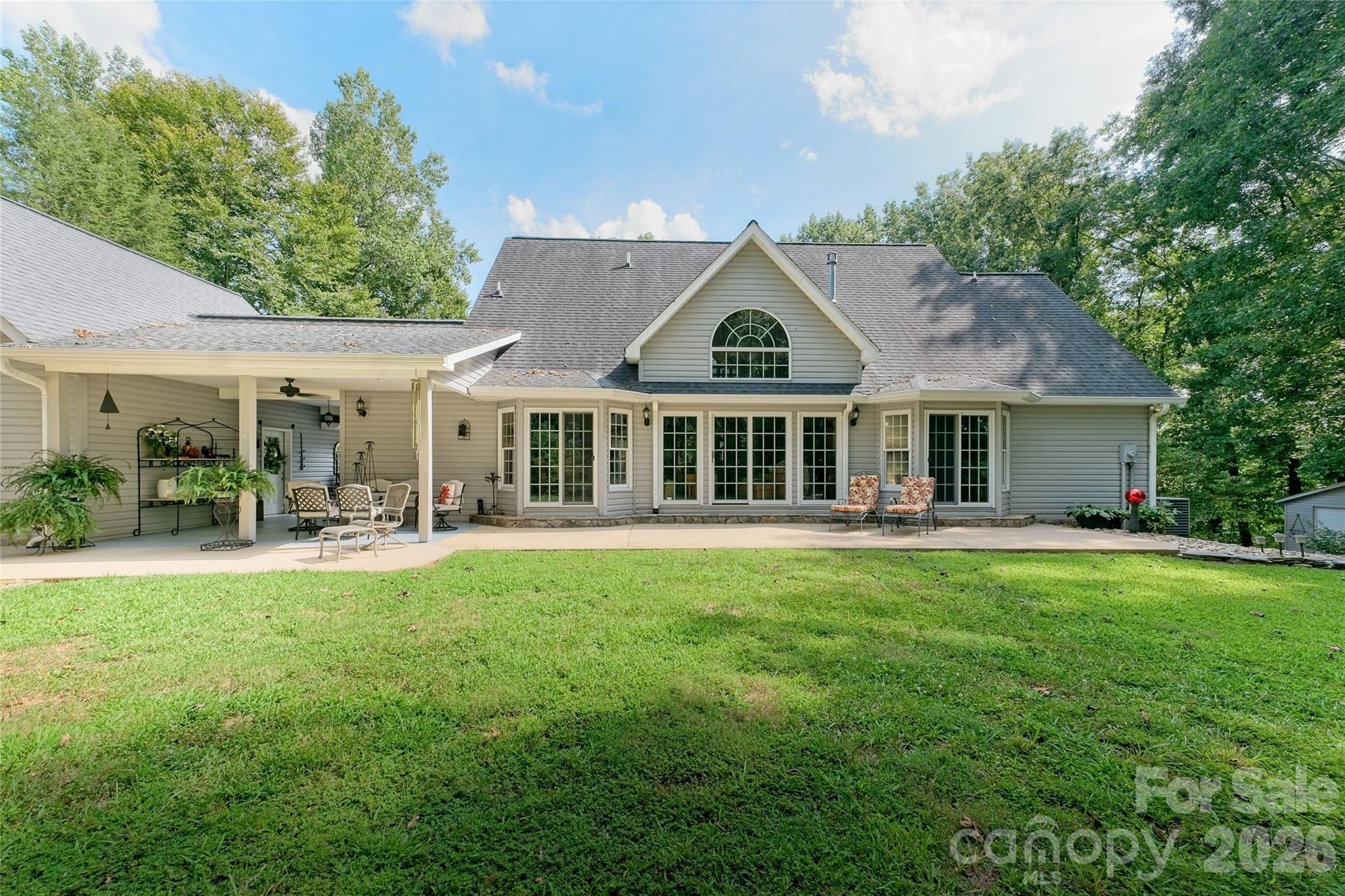 Single Family Residence at 846 Old US 221 Highway S, Marion, photo 8 of 48