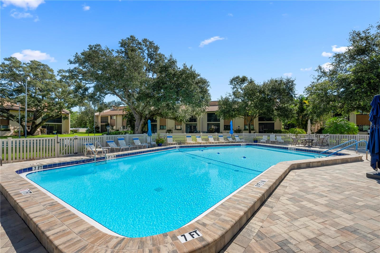 2756 CLUBHOUSE DR #202