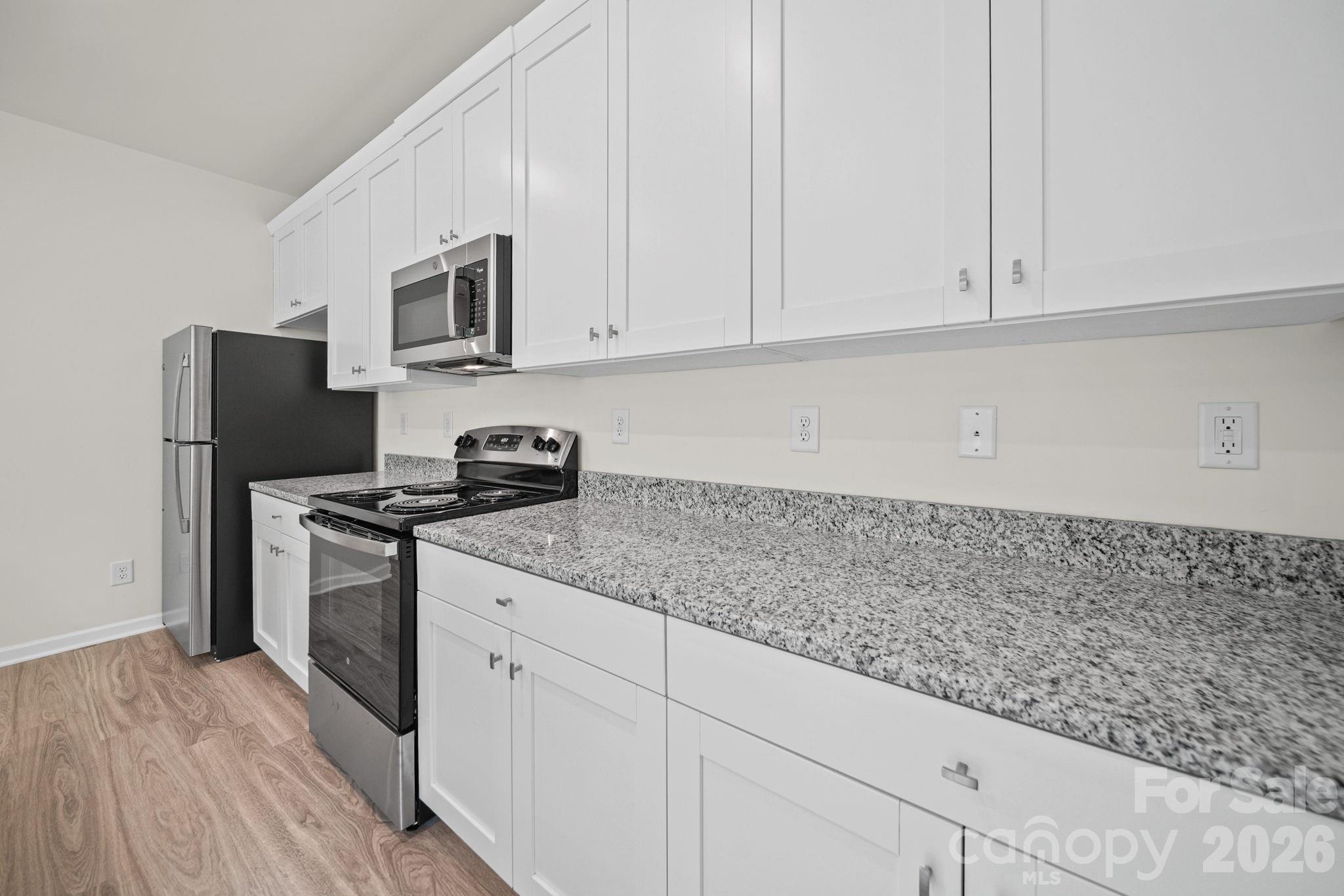 Kitchen - 203 Hermitage Court, Shelby