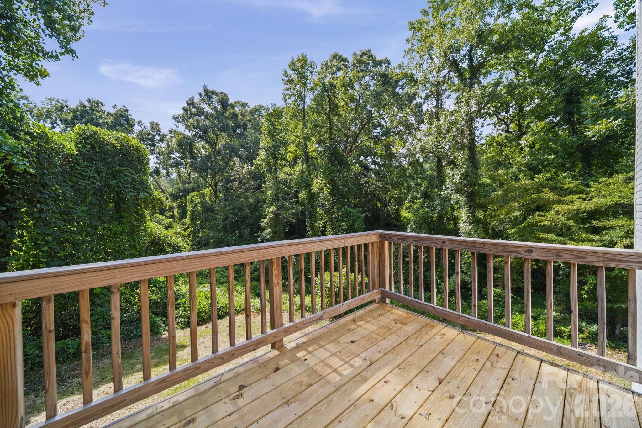 Deck - 203 Hermitage Court, Shelby
