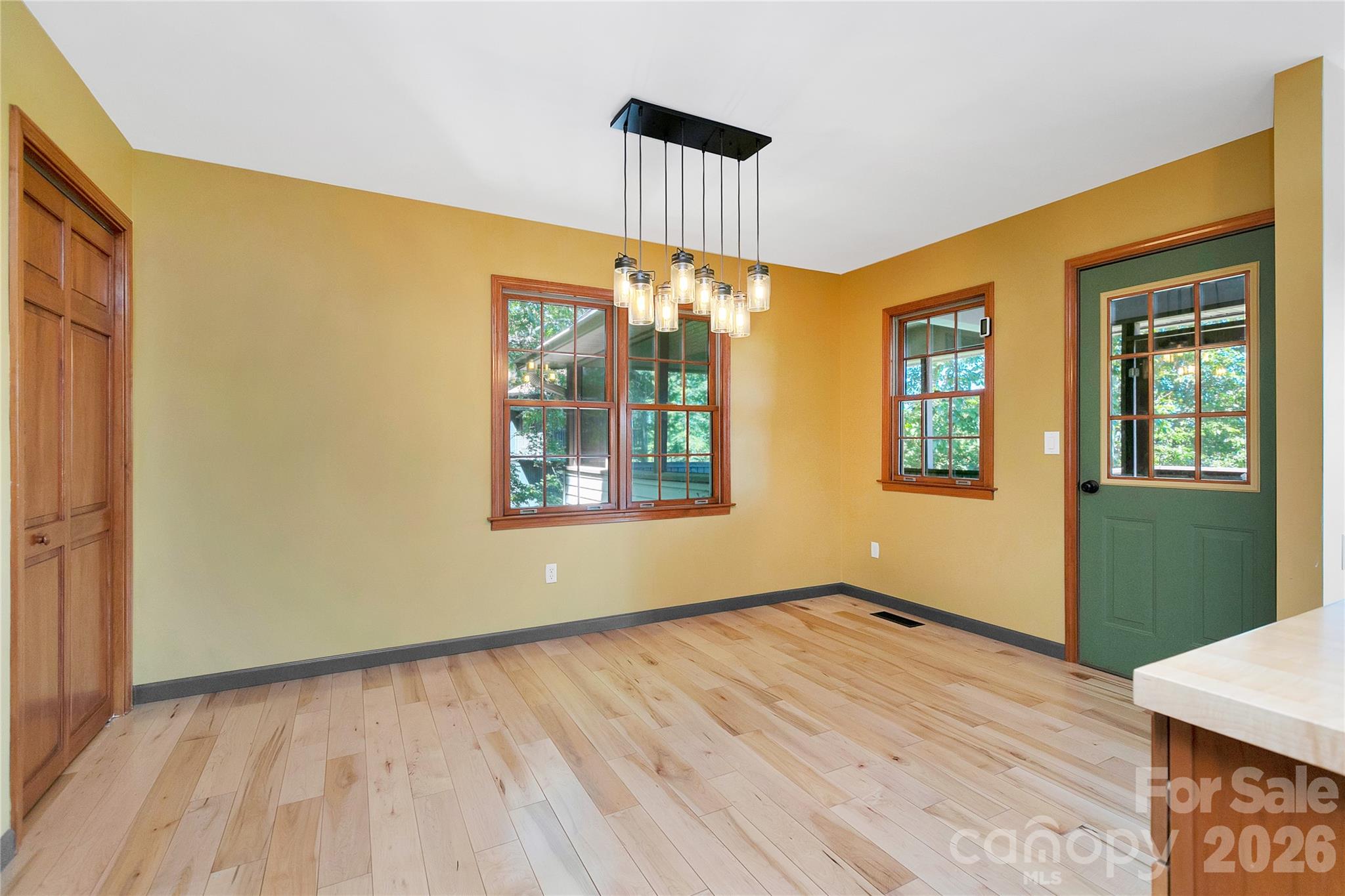 Dining area - 157 Kawani Lane, Brevard
