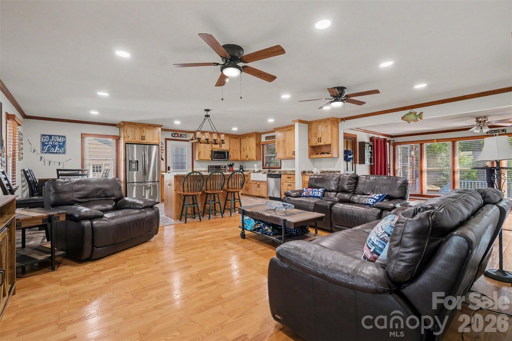 Single Family Residence at 551 Harbor Road, Norwood, photo 3 of 27