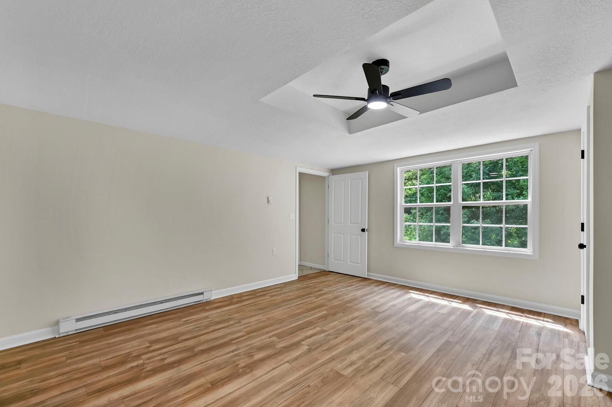 Single Family Residence at 157 Scarlett Ridge Drive, Marshall, photo 28 of 48