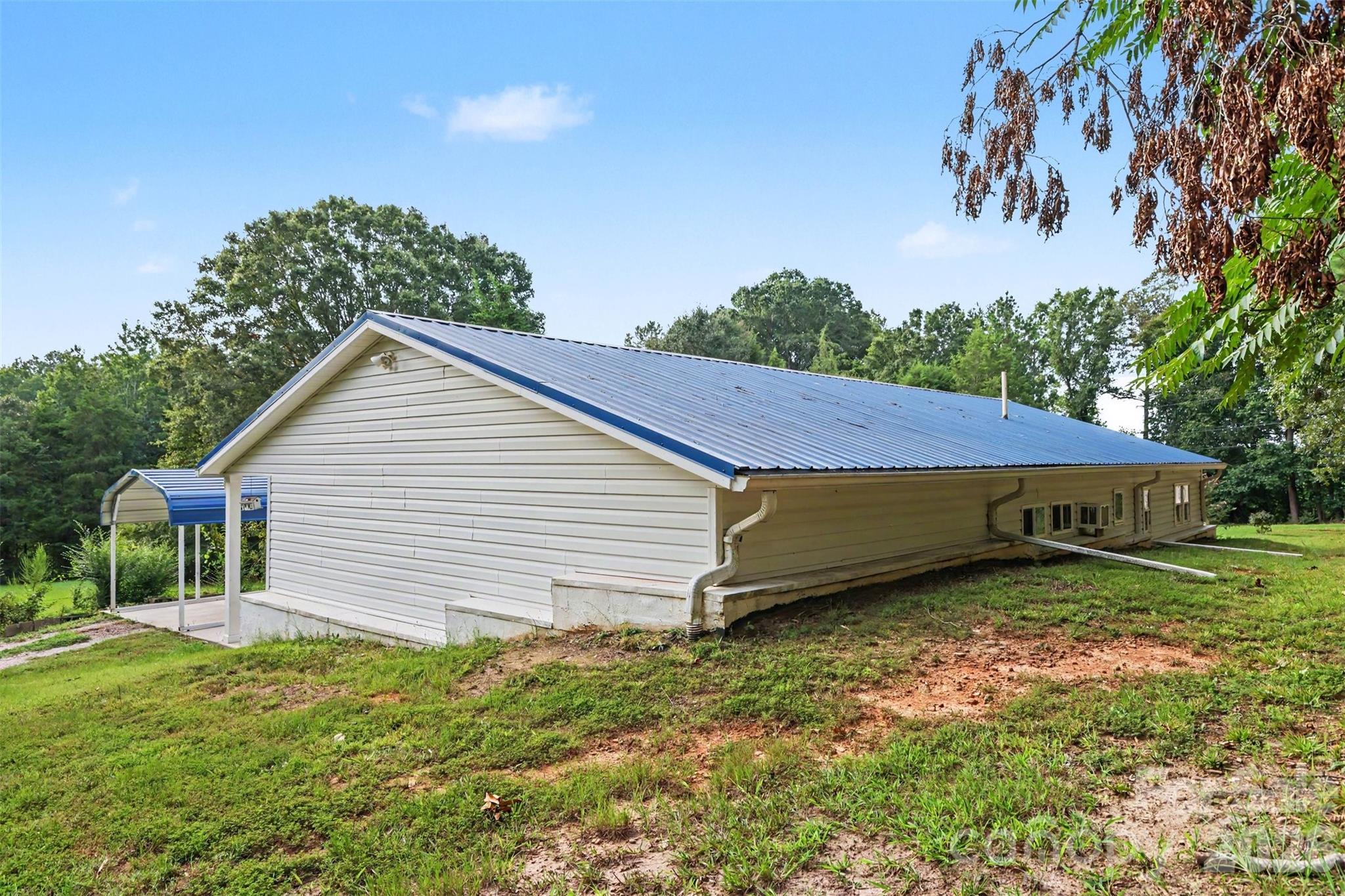 Single Family Residence at 9324 Simpson Road, Waxhaw, photo 12 of 17
