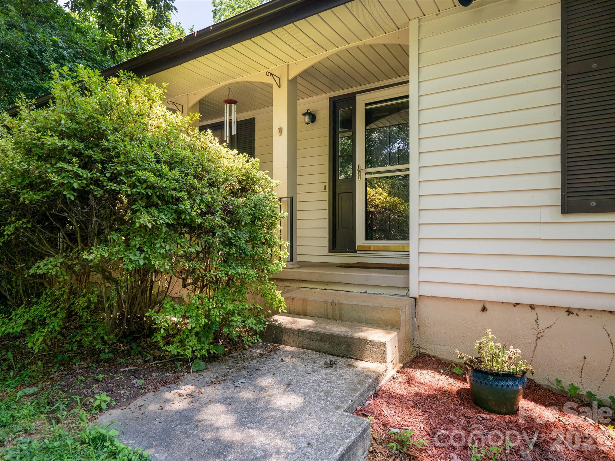 Single Family Residence at 14 Forest Ridge Drive, Arden, photo 3 of 40