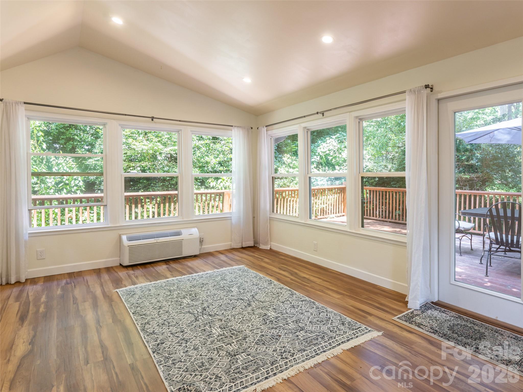 Single Family Residence at 14 Forest Ridge Drive, Arden, photo 17 of 40