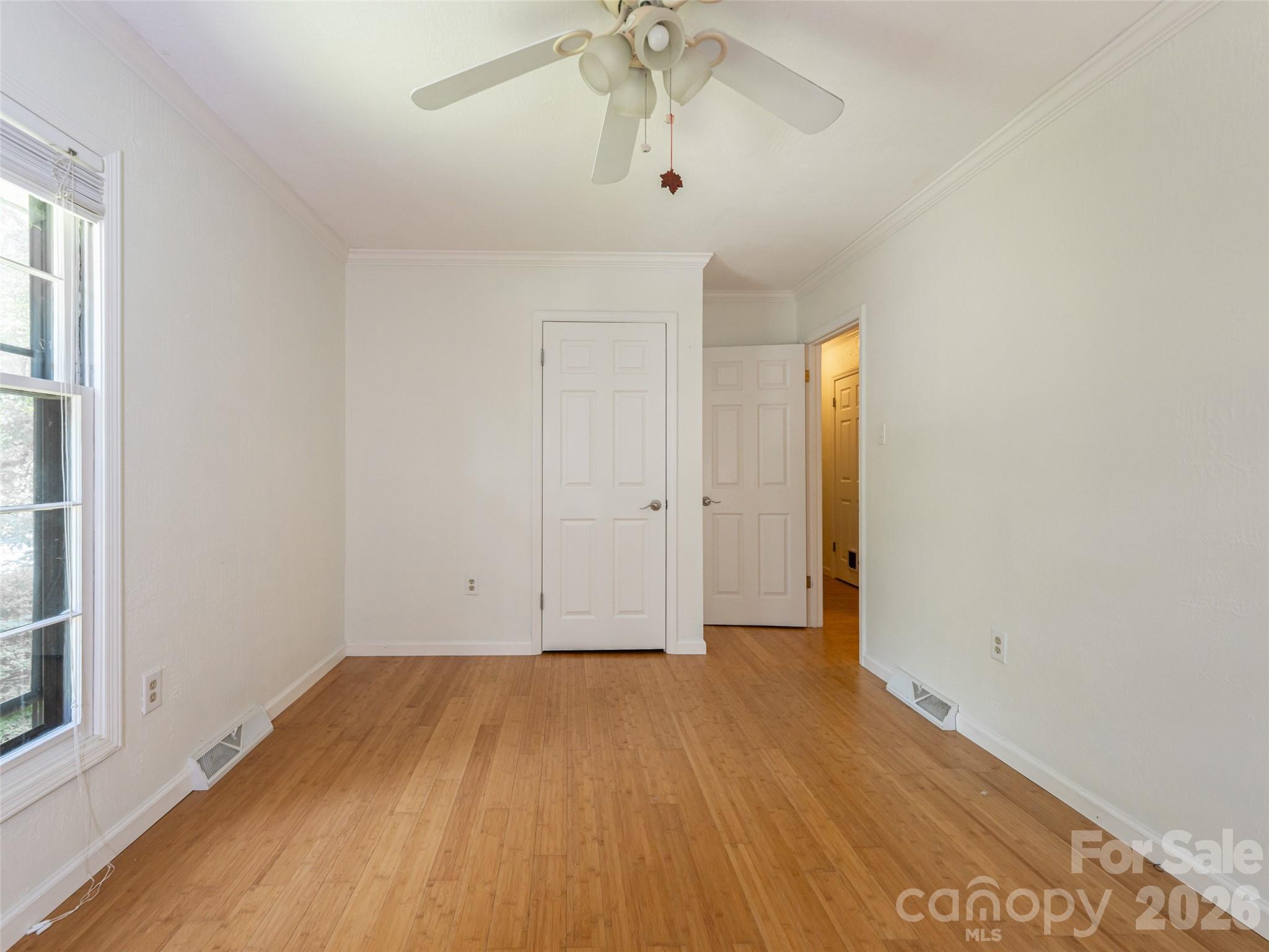 Single Family Residence at 14 Forest Ridge Drive, Arden, photo 21 of 40