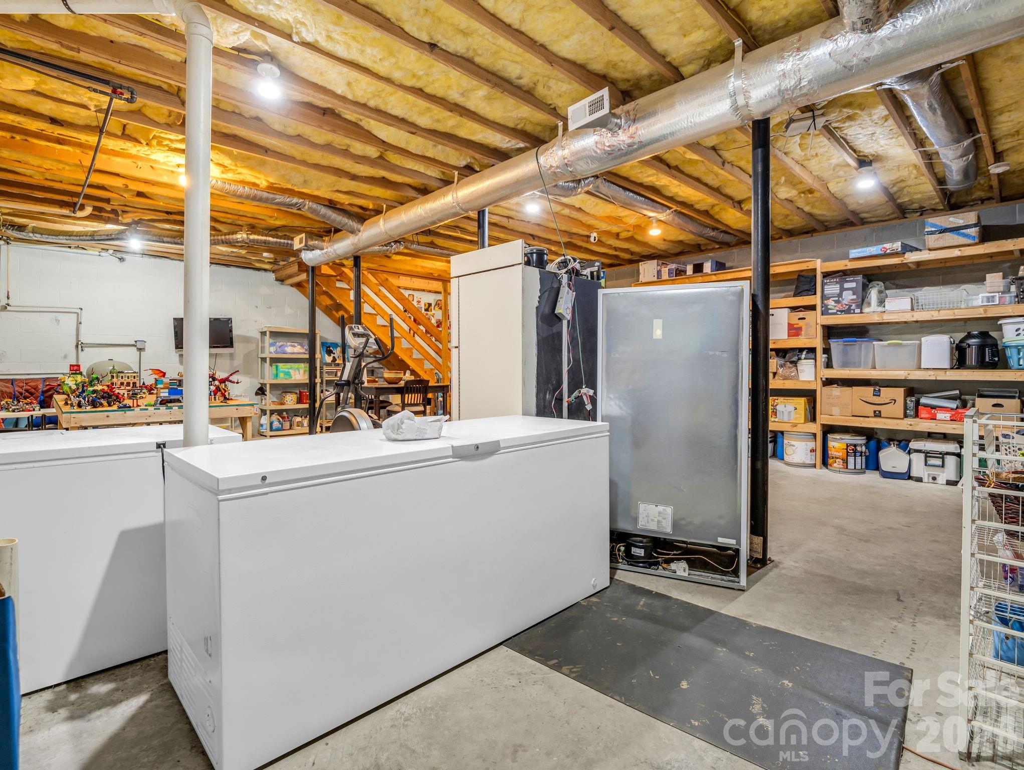 Food storage and open space - 136 Limousine Lane, Pisgah Forest