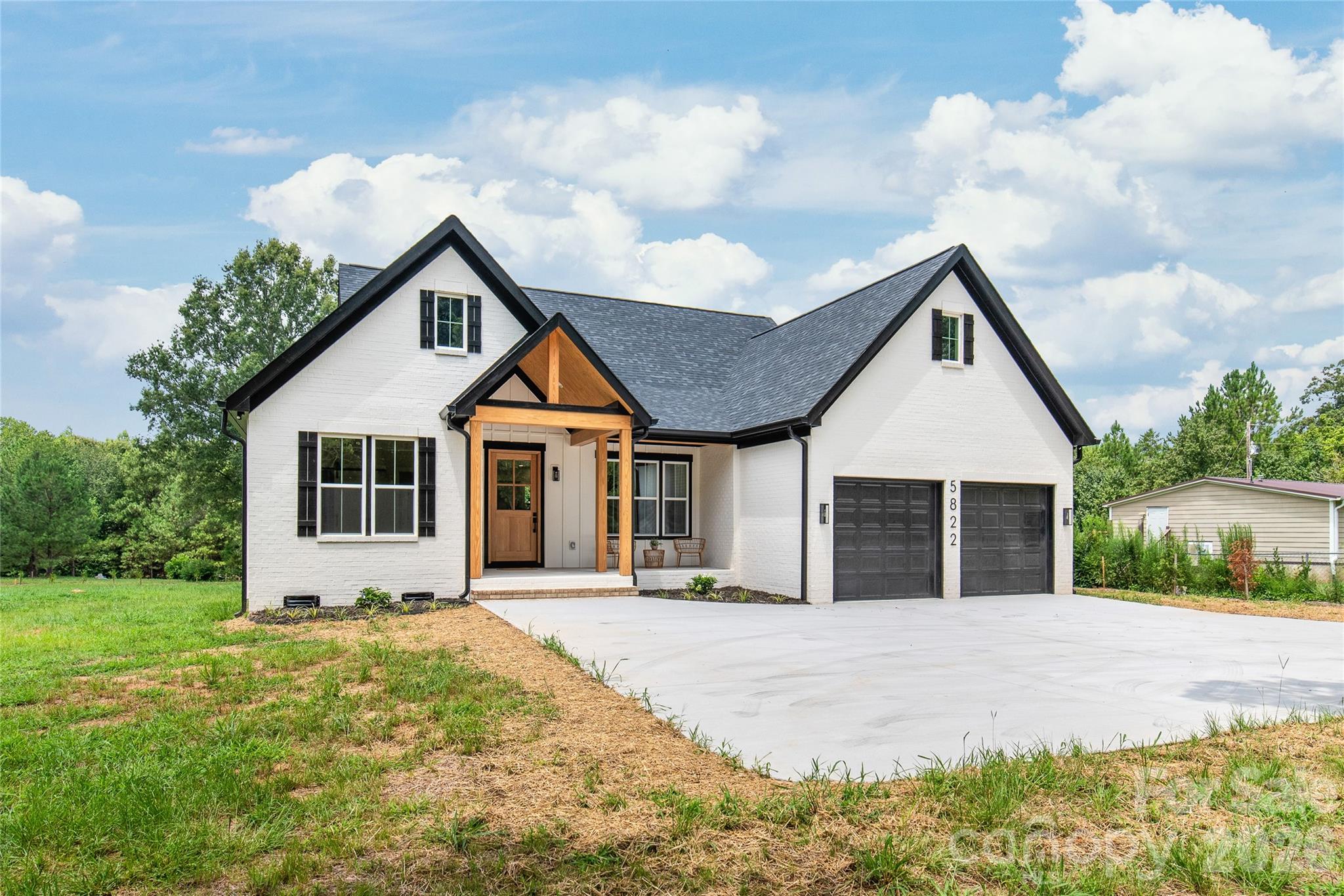 5822 Potter Road S