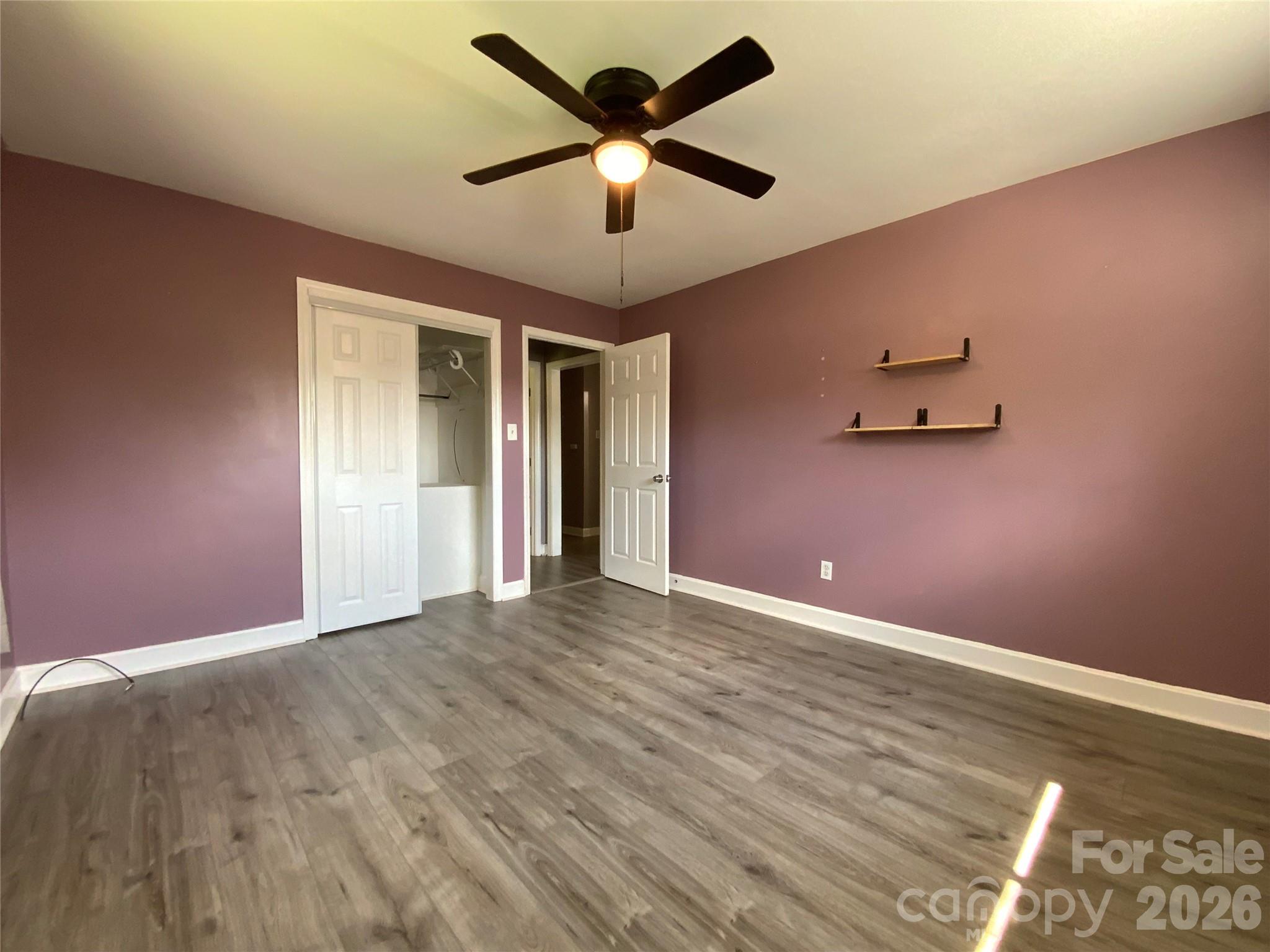 It has a ceil fan. - 325 Glenwood Drive, Mooresville