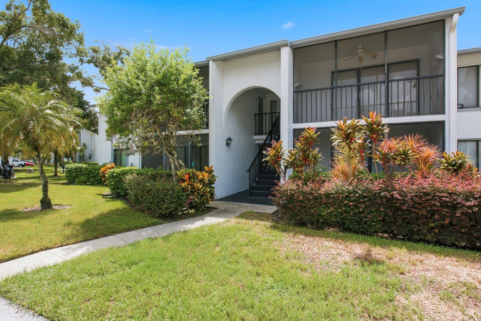 1345 PINE RIDGE CIR E #A2