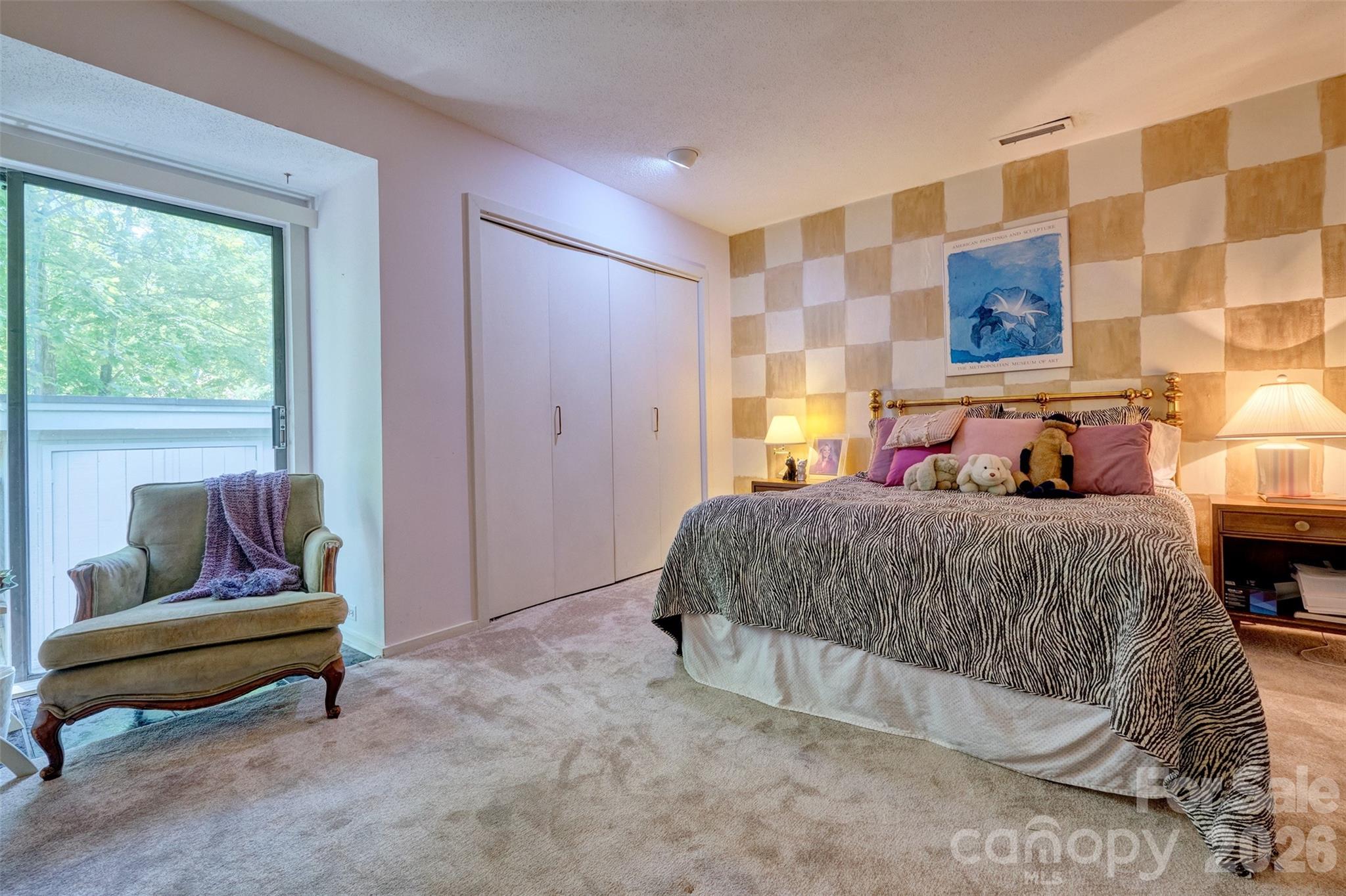Single Family Residence at 3 King Haigler Chase Street, Lake Wylie, photo 19 of 33