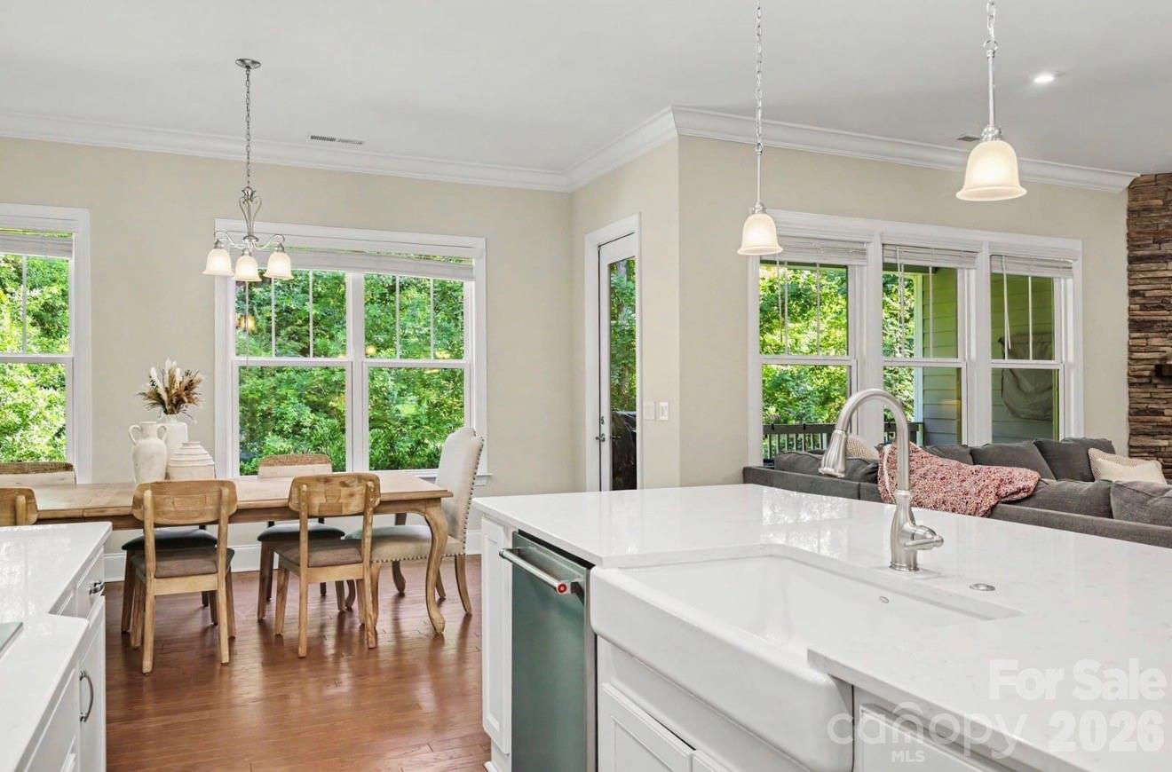 Single Family Residence at 113 Cross Current Lane, Belmont, photo 9 of 48