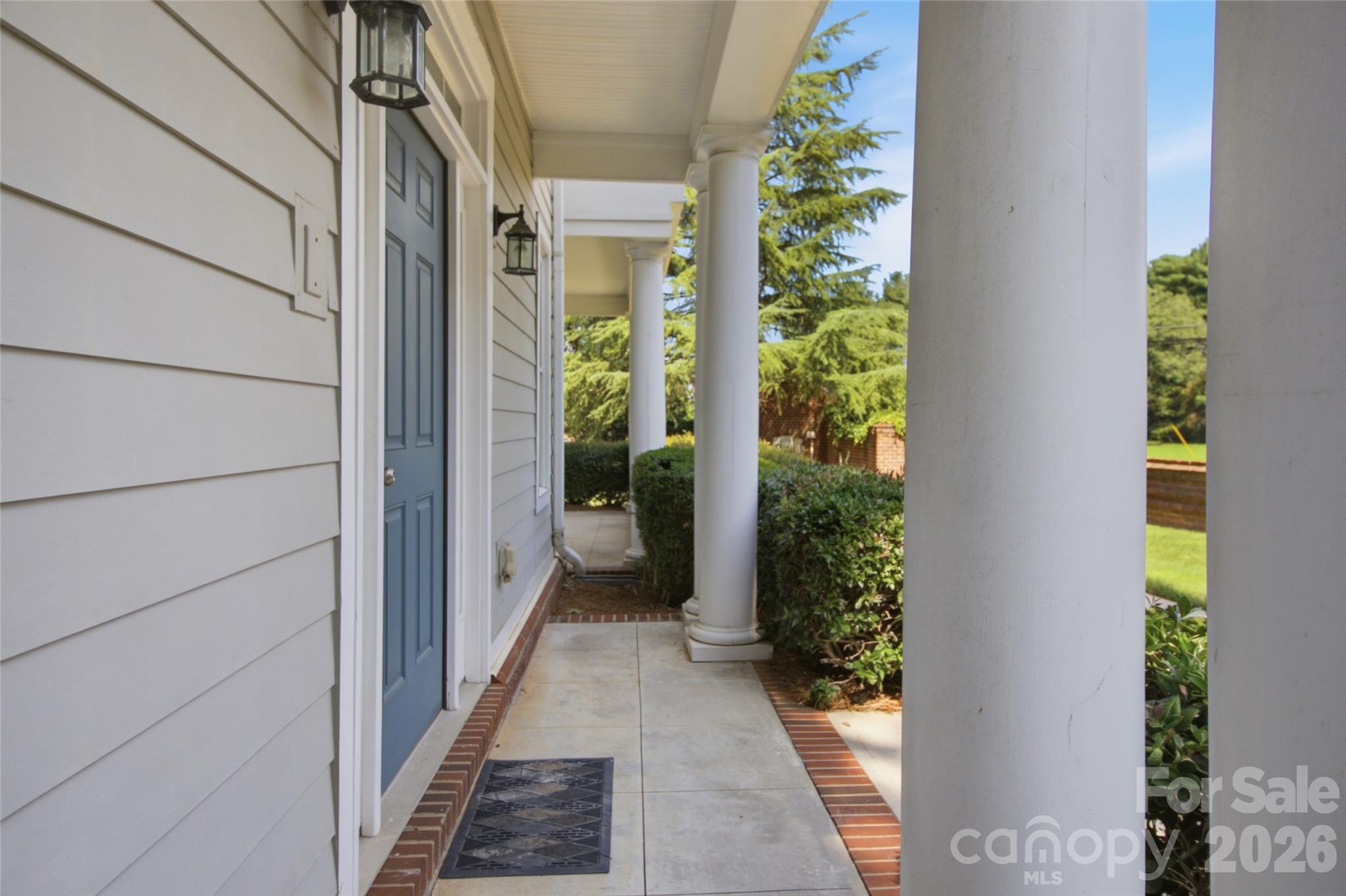 Condominium at 1056 The Glen Street, Statesville, photo 5 of 41
