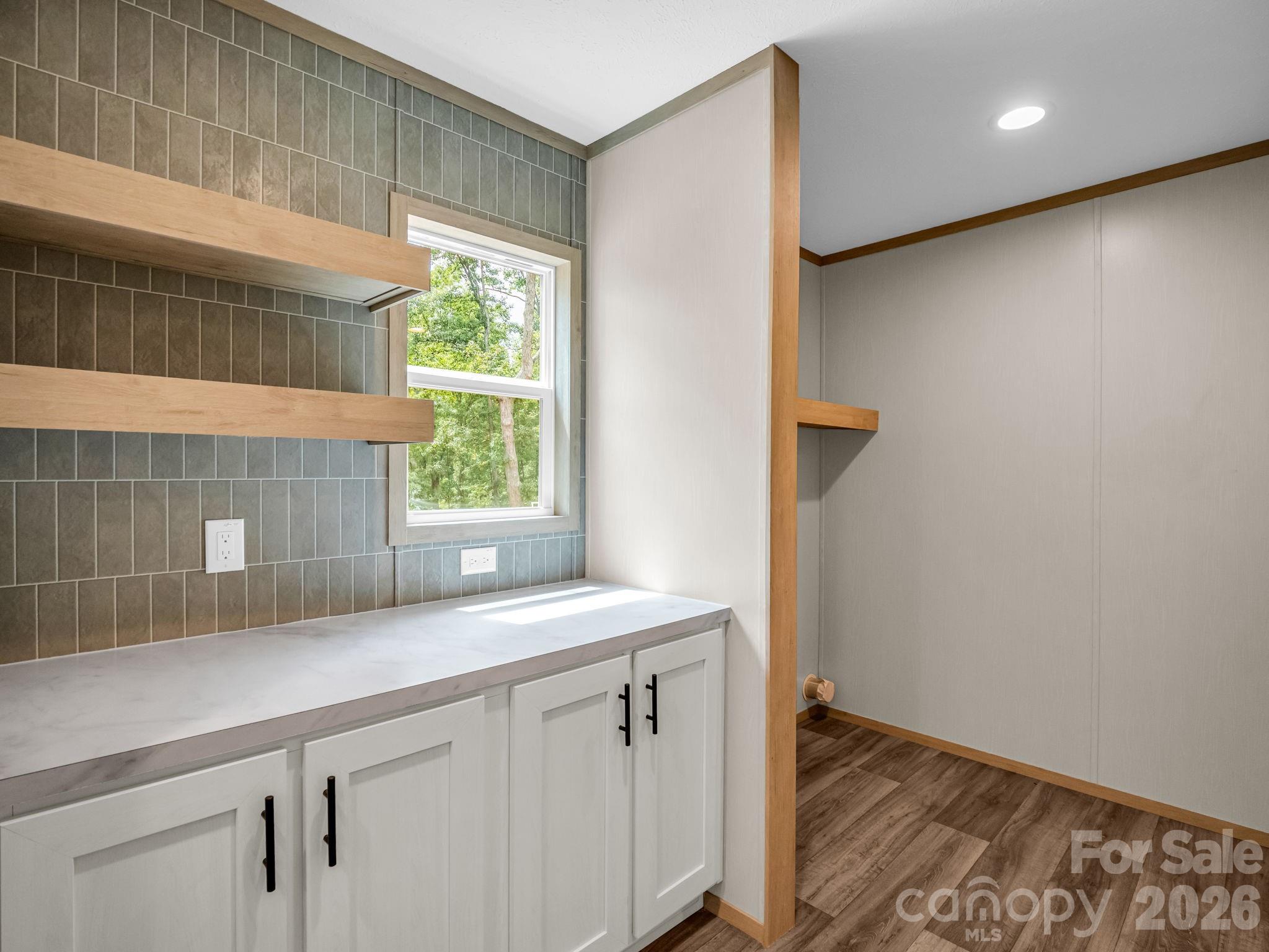 COFFEE BAR - YES!! Laundry to the right of coffee bar. - 2617 Hudlow Road, Forest City
