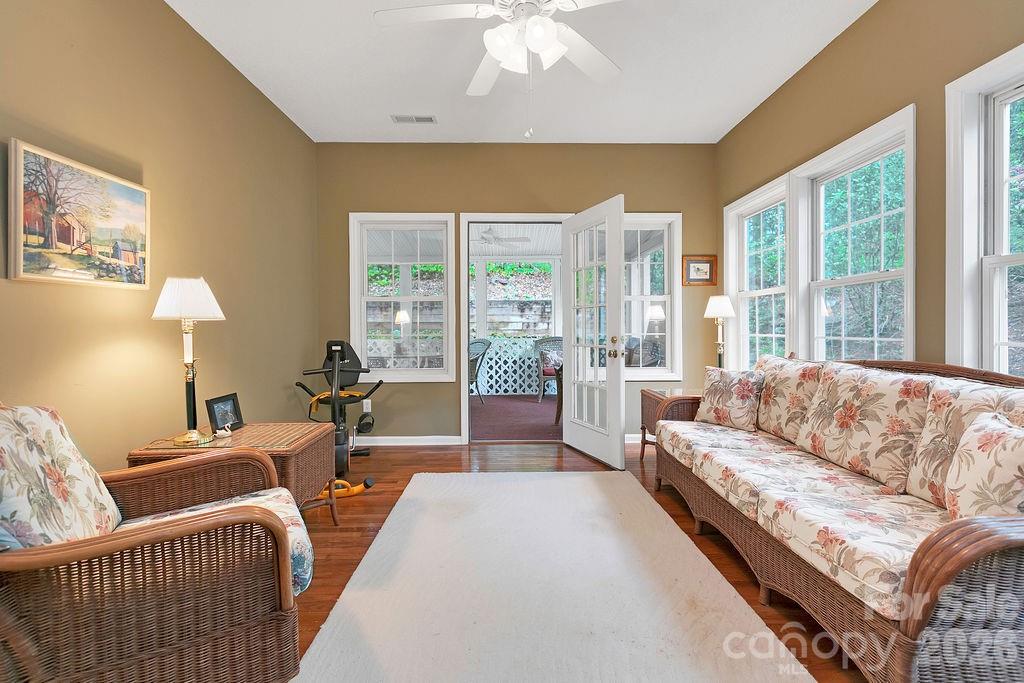Single Family Residence at 61 Autumn Glen Court, Brevard, photo 24 of 39