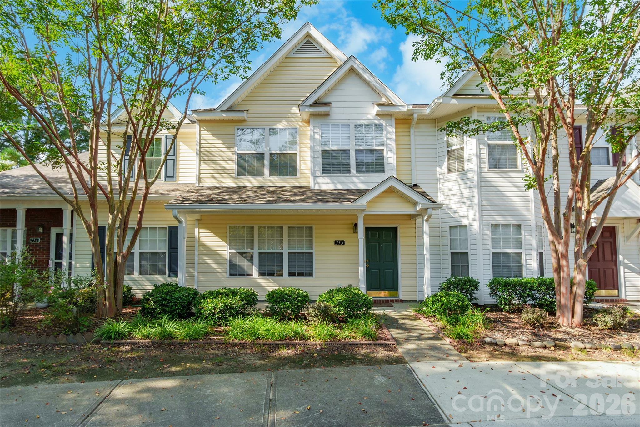 713 Rock Lake Glen