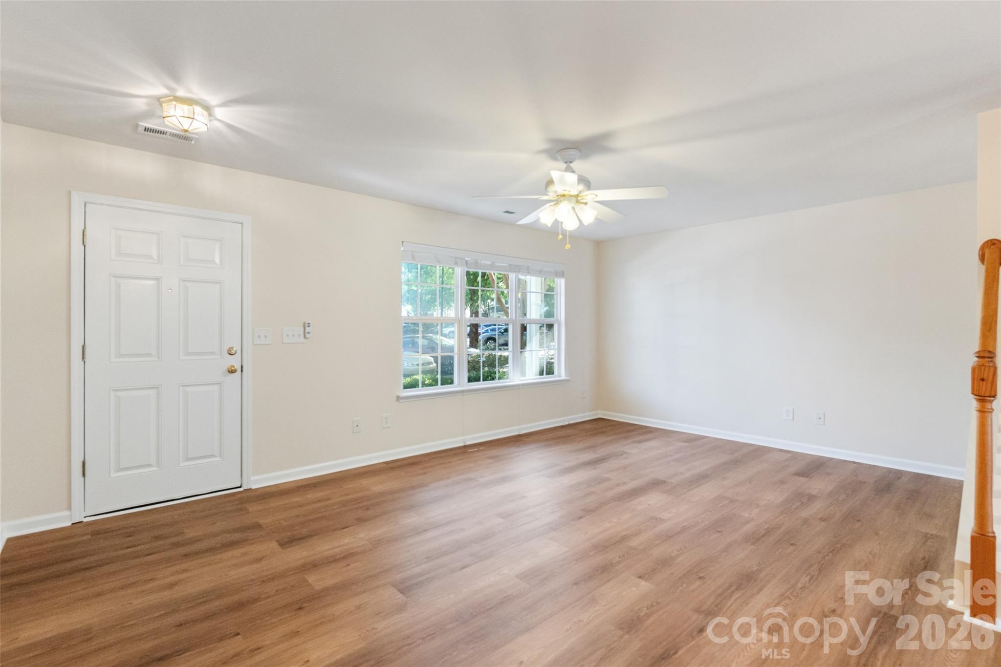 Townhouse at 713 Rock Lake Glen, Fort Mill, photo 5 of 30