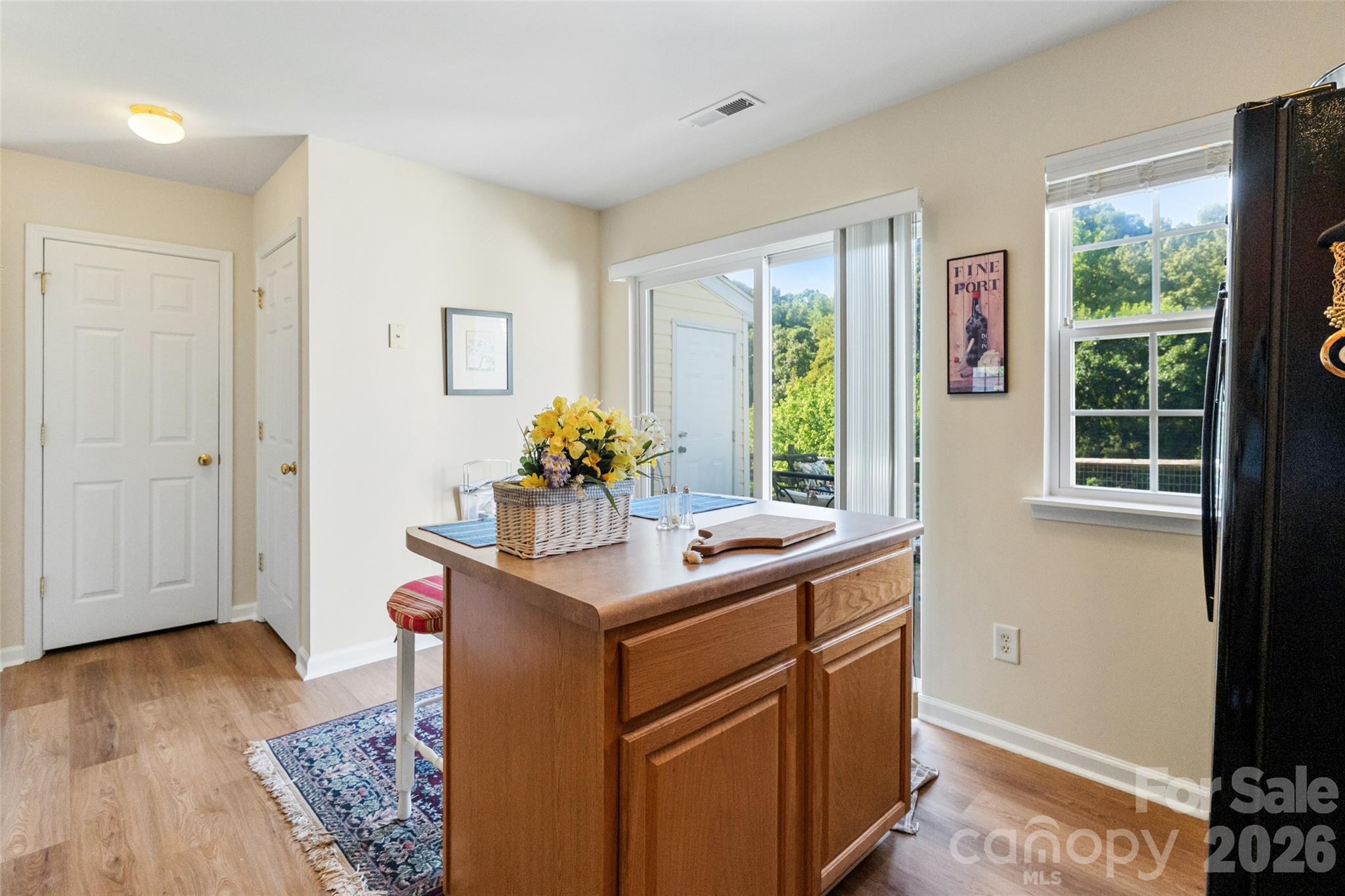 Townhouse at 713 Rock Lake Glen, Fort Mill, photo 13 of 30