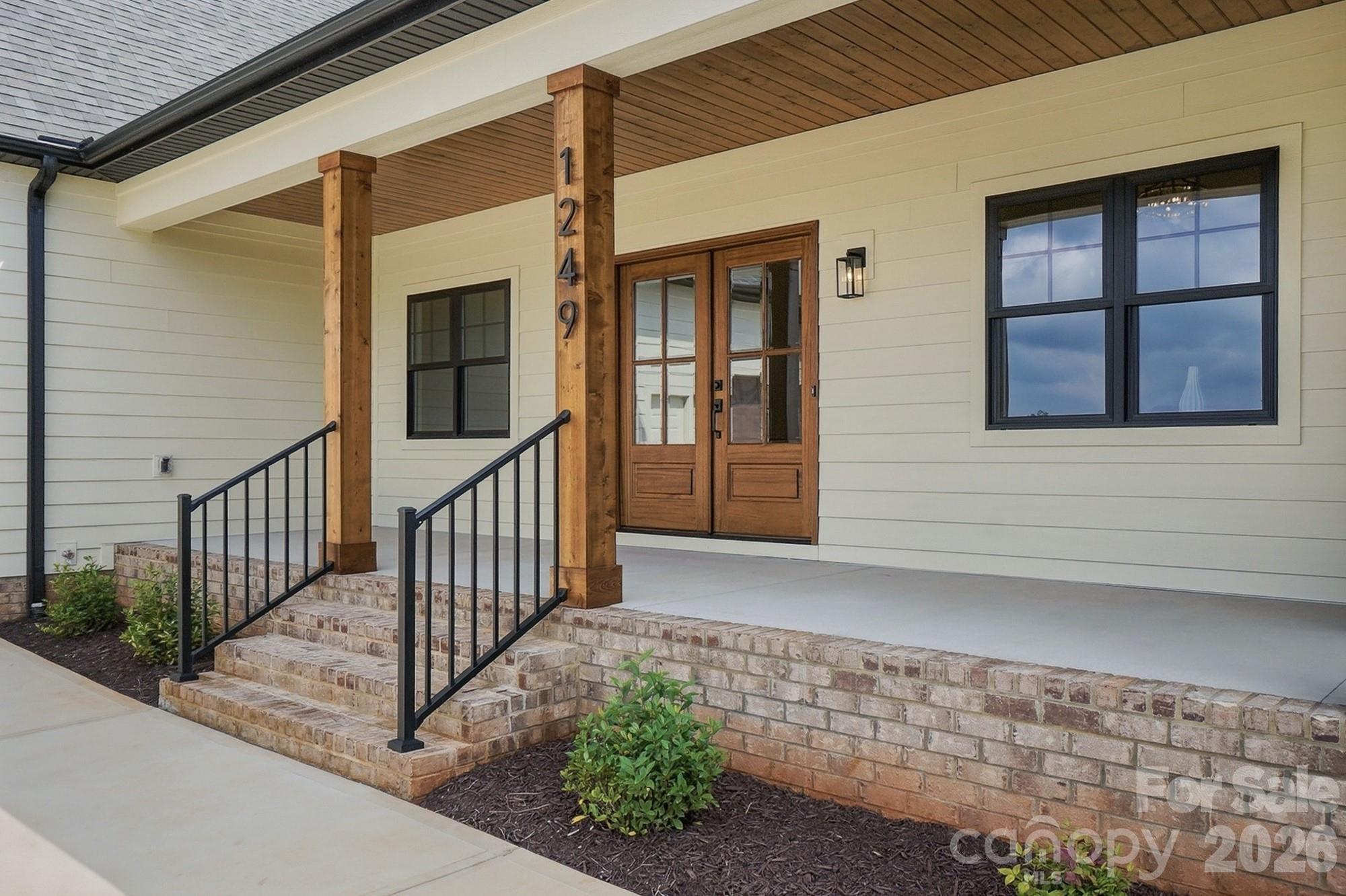 Rocking chair front porch. - 1249 Stonegate Drive, Salisbury