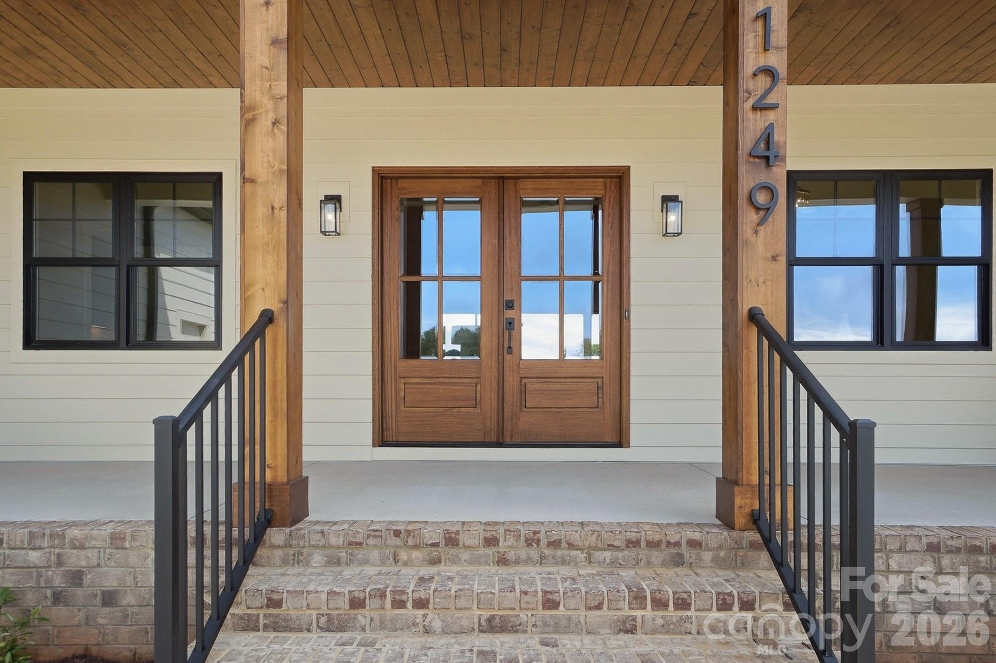 Single Family Residence at 1249 Stonegate Drive, Salisbury, photo 5 of 48