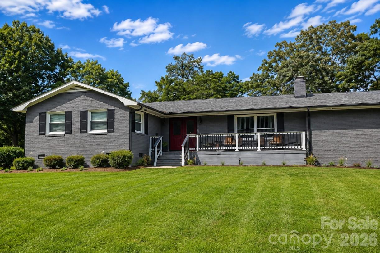 1900 W Laporte Drive
