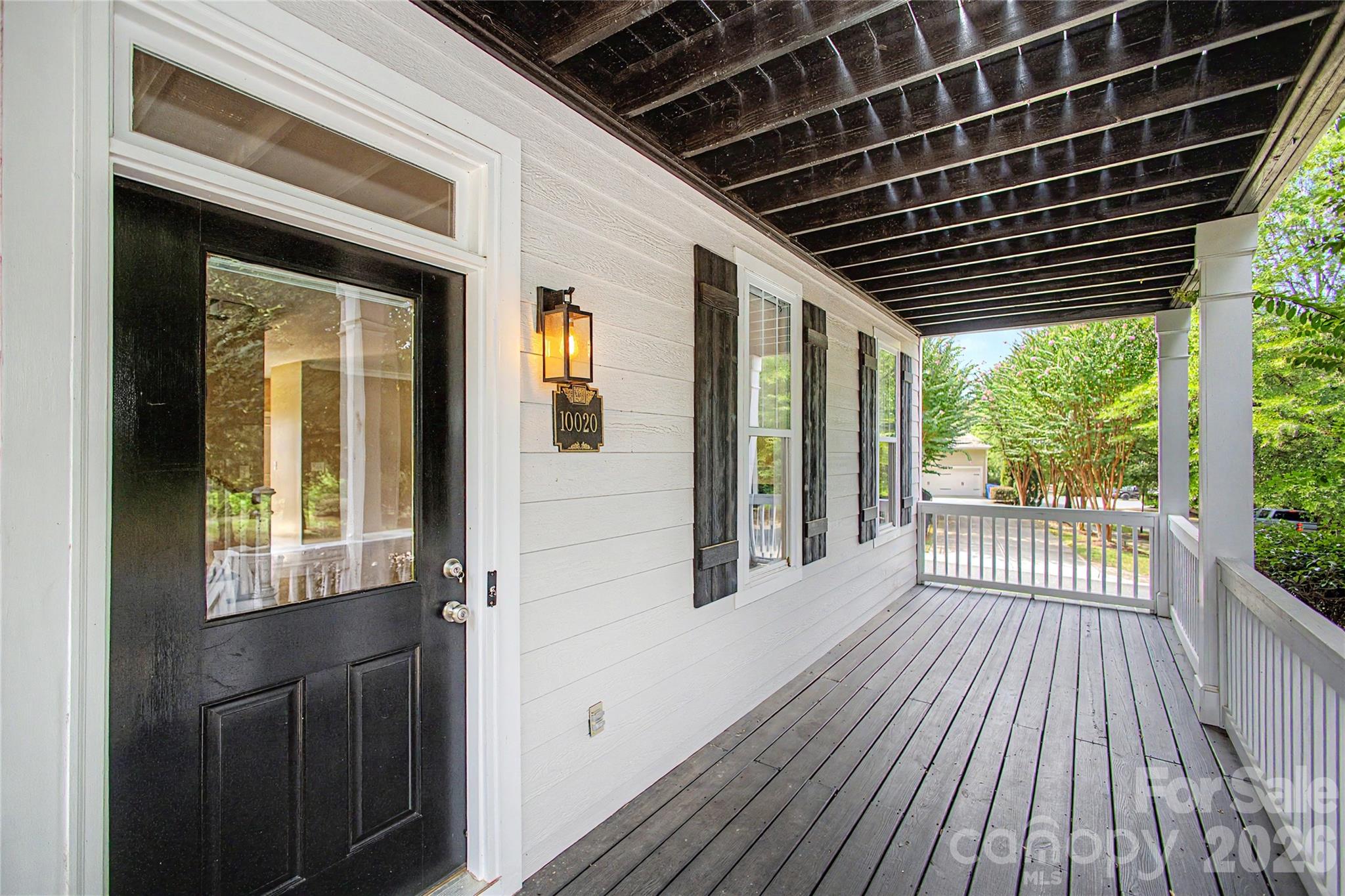 Single Family Residence at 10020 Vanguard Parkway, Huntersville, photo 19 of 31