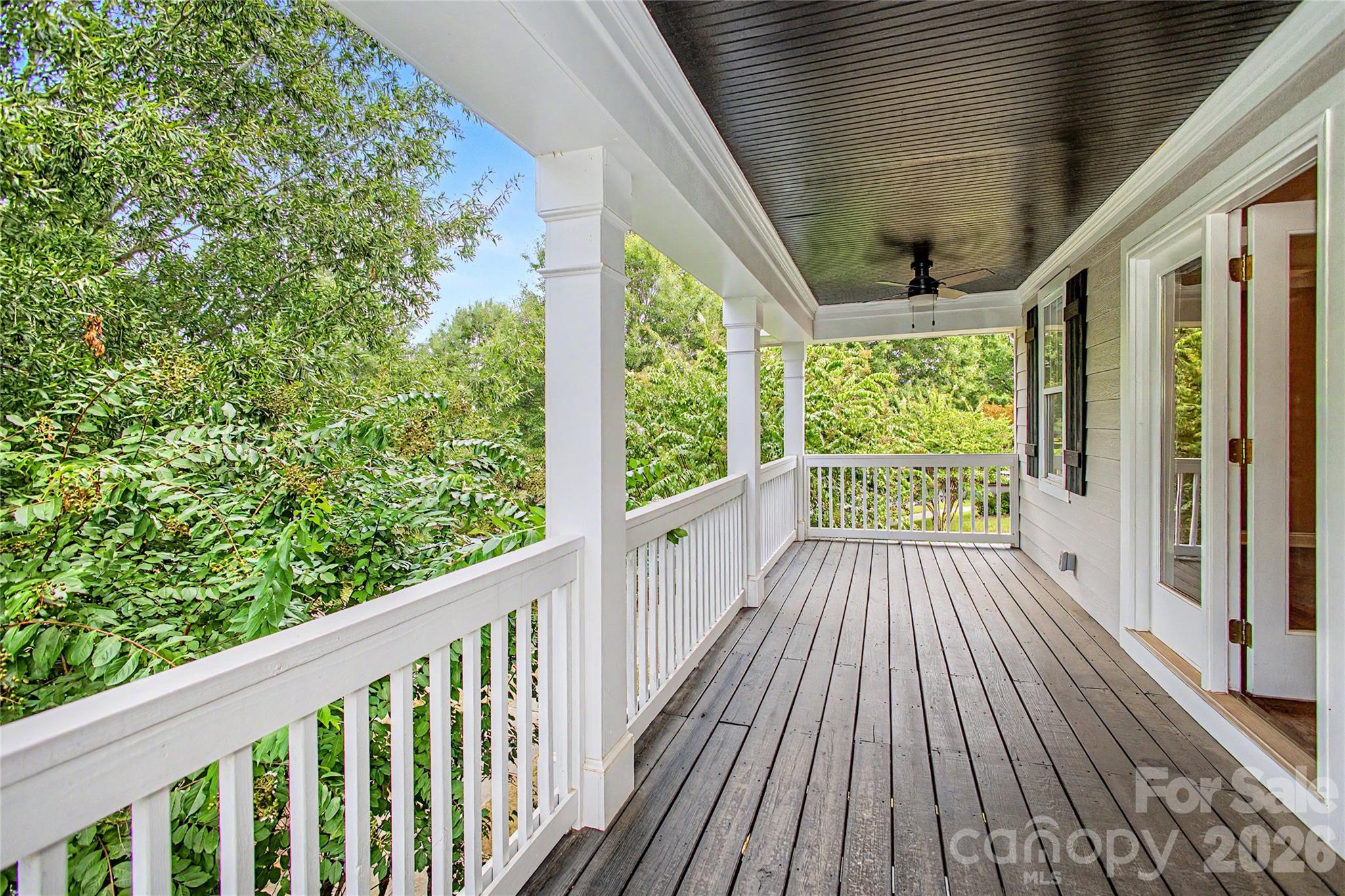 Single Family Residence at 10020 Vanguard Parkway, Huntersville, photo 20 of 31
