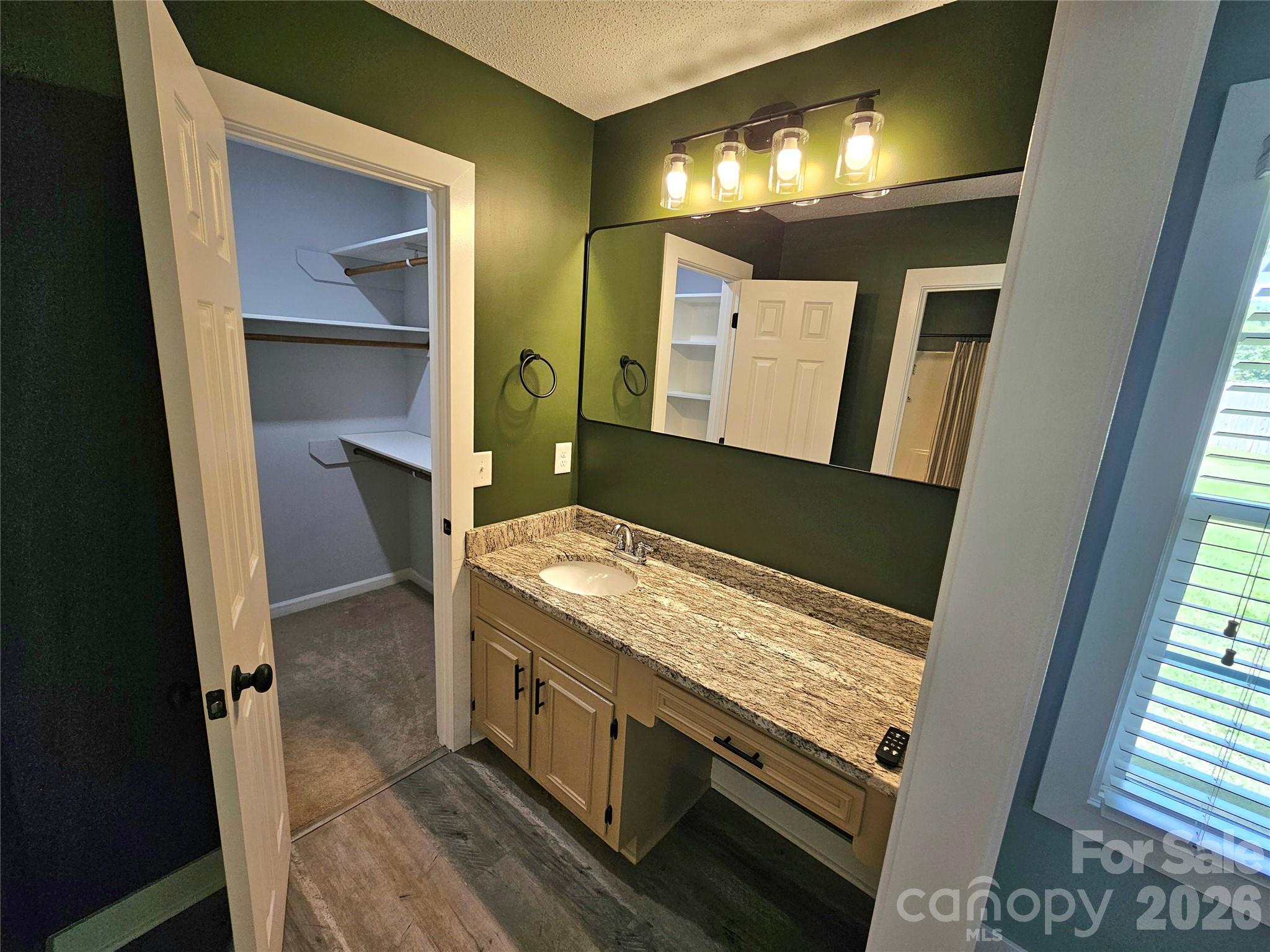 Primary Bath Vanity - 1035 Waterway Drive, Sumter
