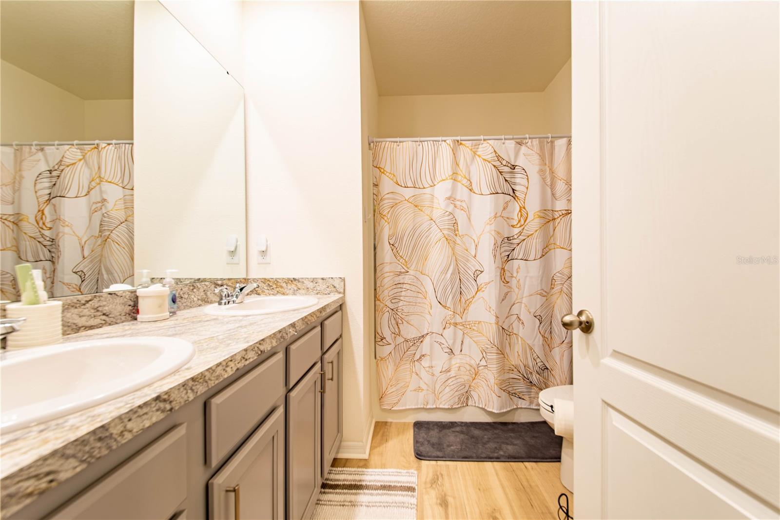 Single Family Residence at 803 AUBURN GROVE CT, AUBURNDALE, photo 12 of 51