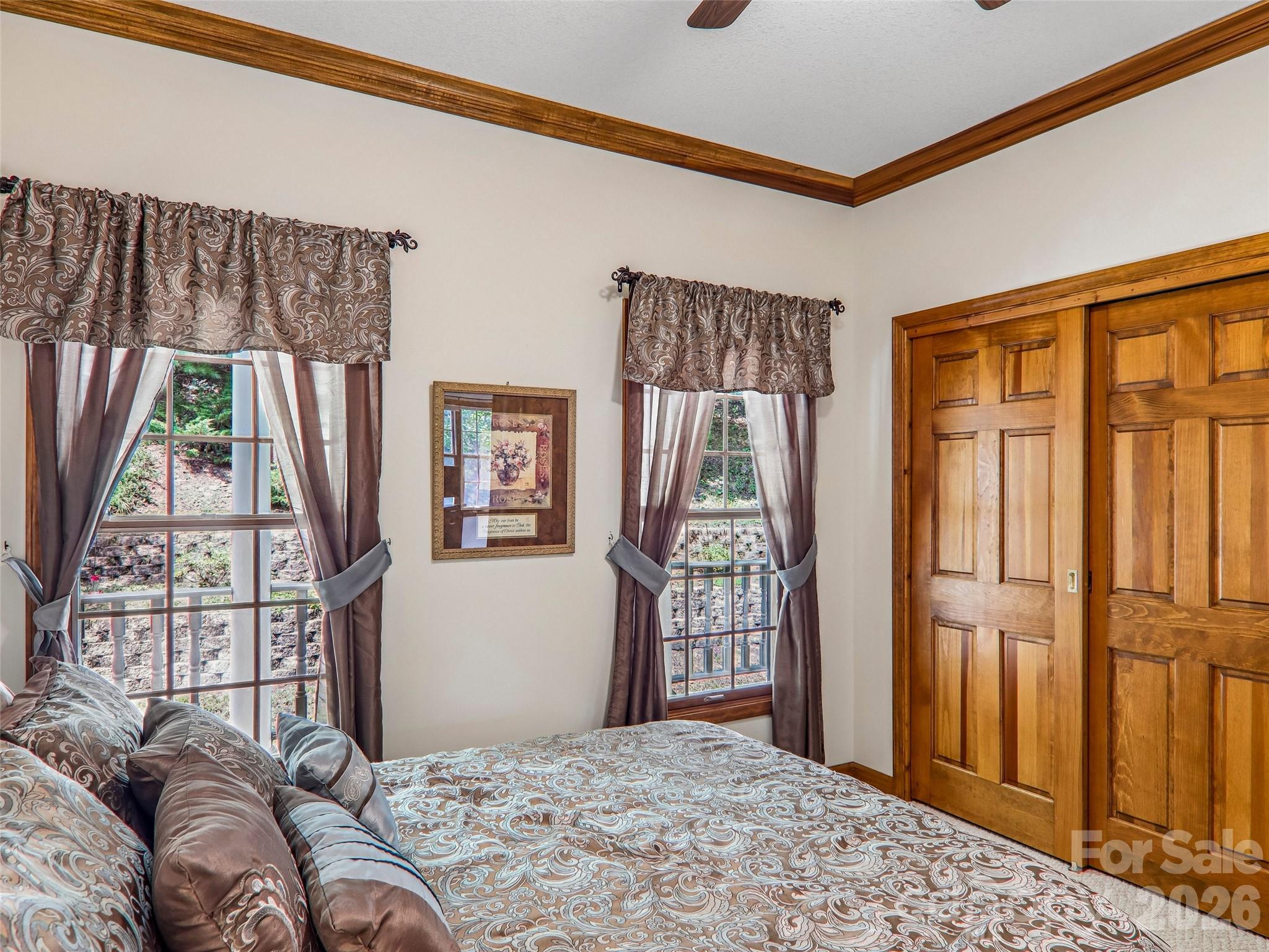 Single Family Residence at 16 Hobe Crest, Hendersonville, photo 23 of 48