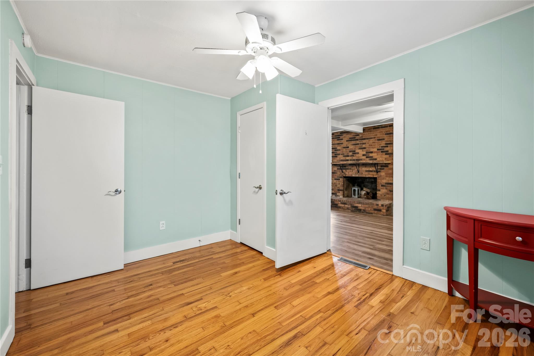 Single Family Residence at 2 Bostic Place, Asheville, photo 18 of 32
