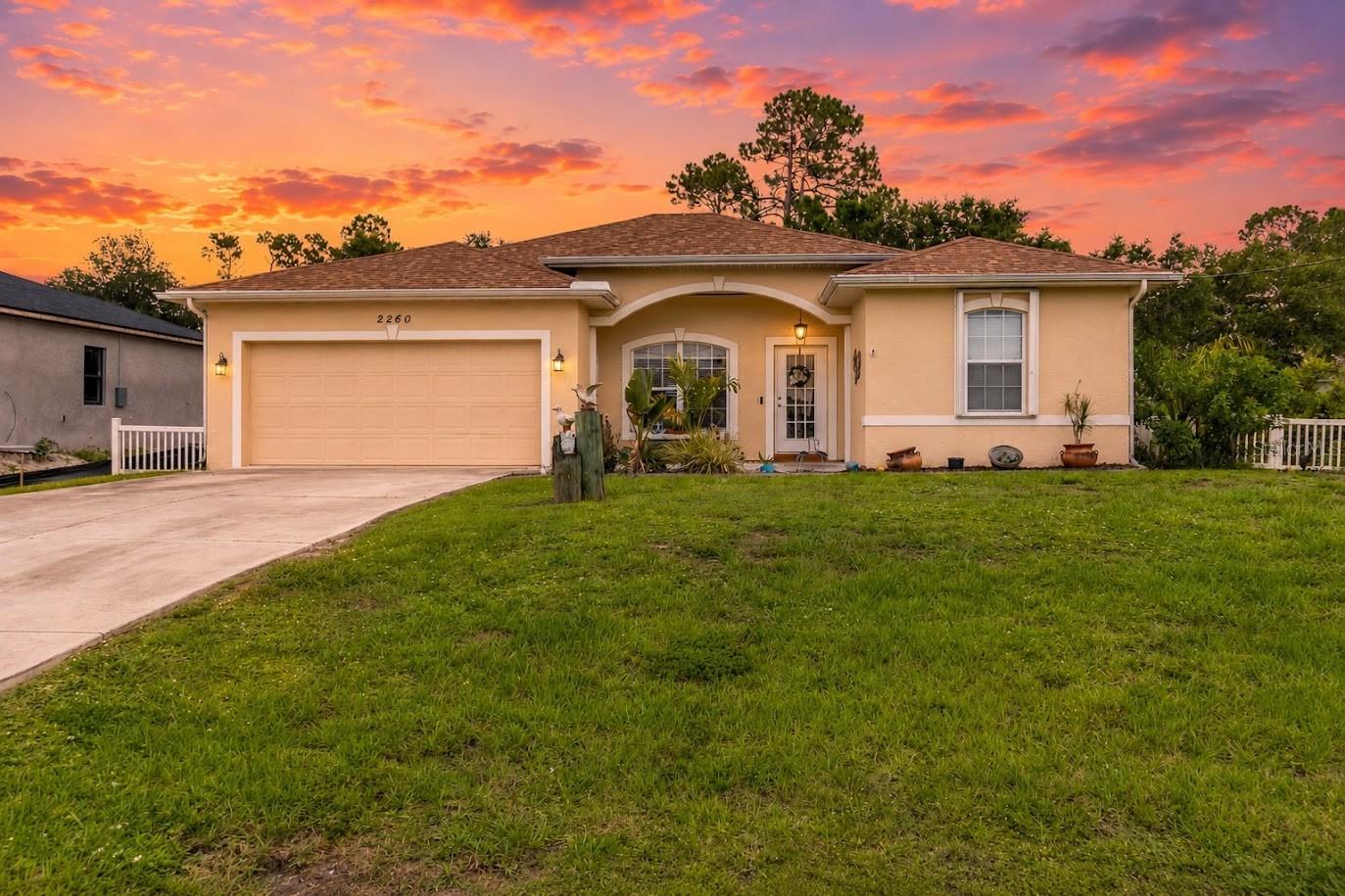 Single Family Residence at 2260 ZUYDER TER, NORTH PORT