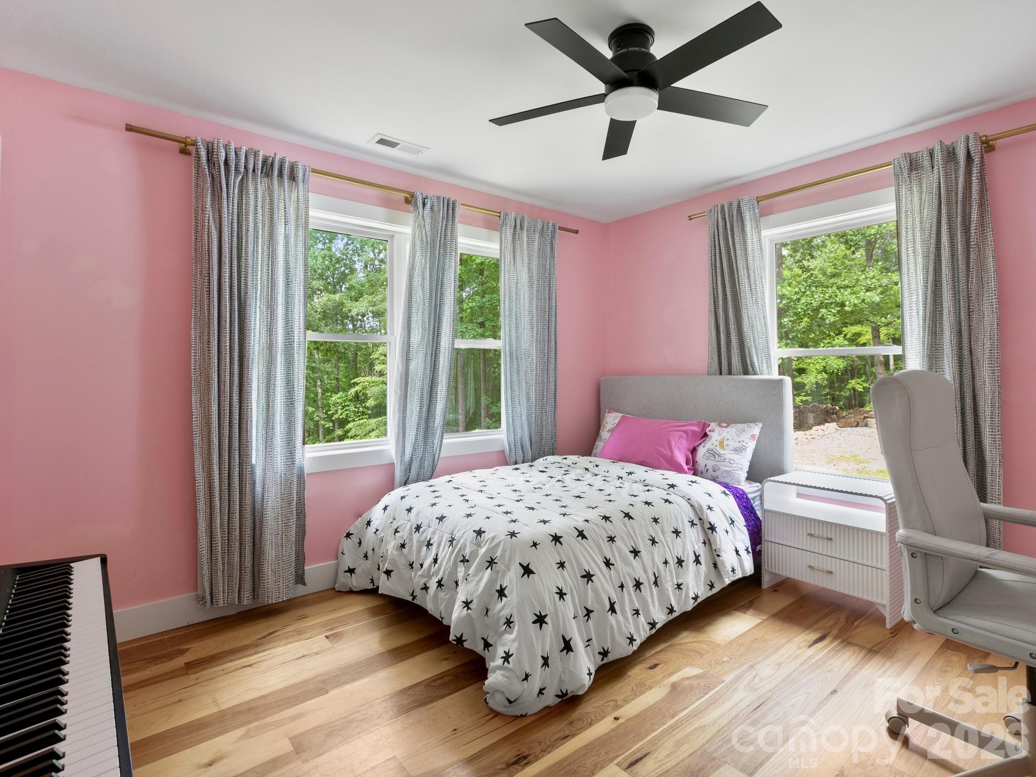 Spare bedroom no.1 - 41 Bear Trail, Fairview