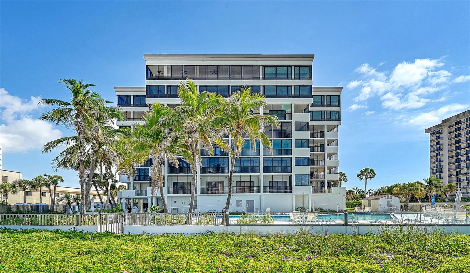 1100 BENJAMIN FRANKLIN DR #204