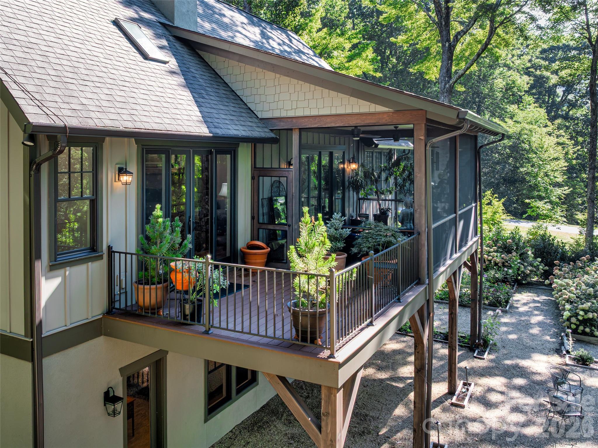 Screened in back deck - 442 Autumn Sky Drive, Hendersonville
