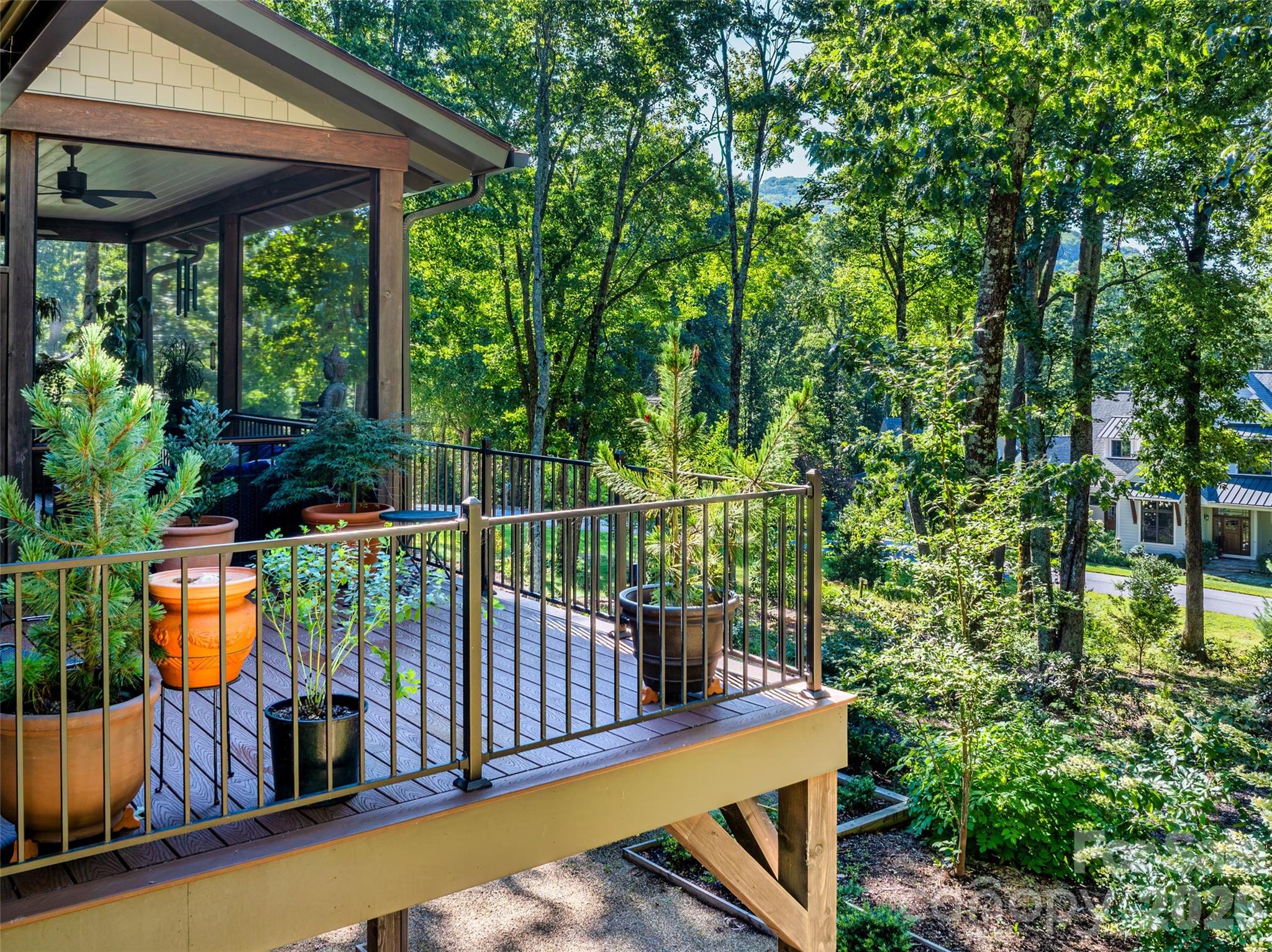 Single Family Residence at 442 Autumn Sky Drive, Hendersonville, photo 25 of 48