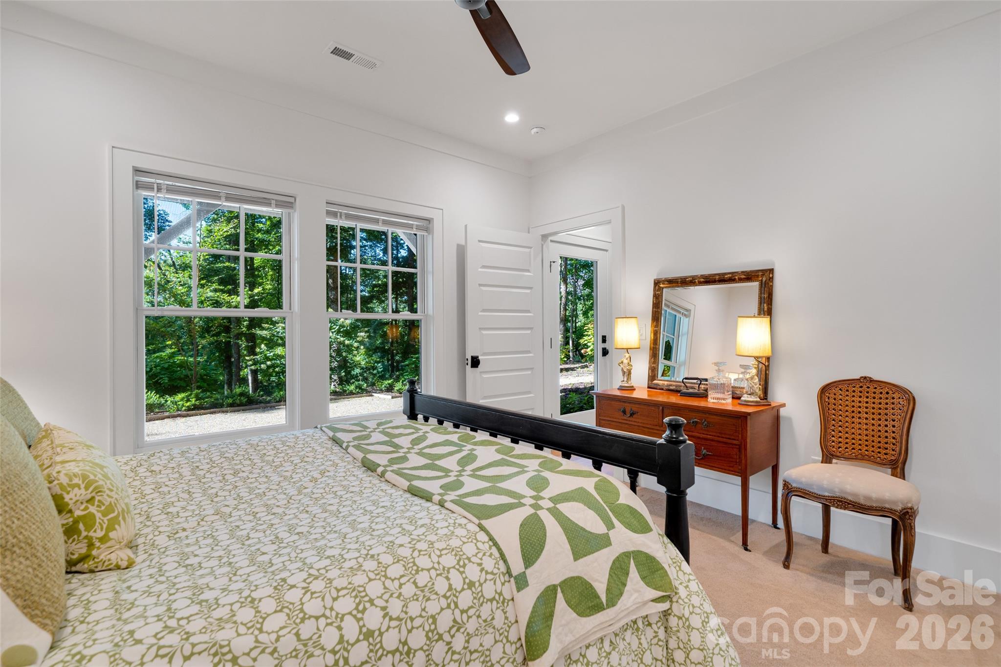 Large windows with lots of light and wooded view - 442 Autumn Sky Drive, Hendersonville