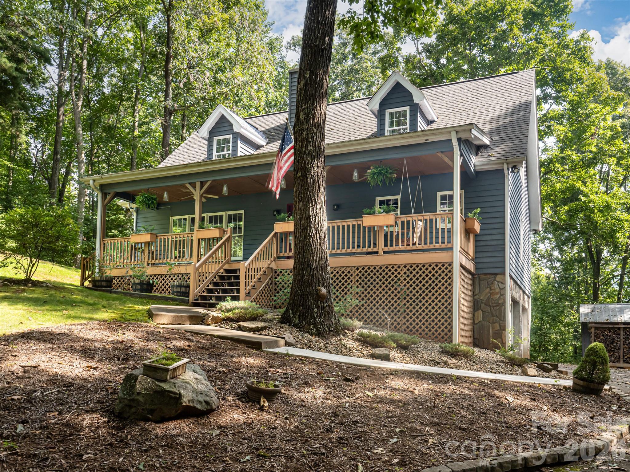 Single Family Residence at 12 Howling Waite Ridge, Candler, photo 2 of 38