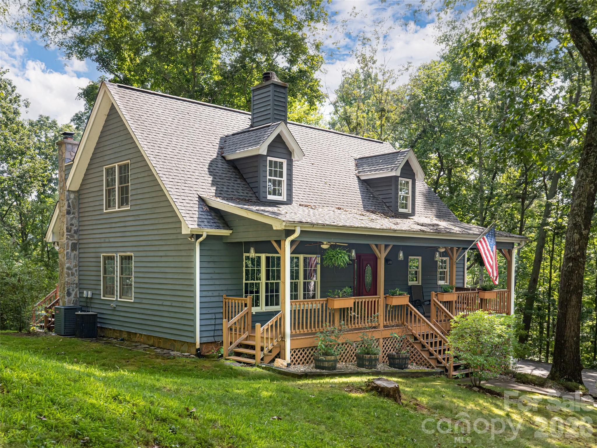 Single Family Residence at 12 Howling Waite Ridge, Candler, photo 3 of 38